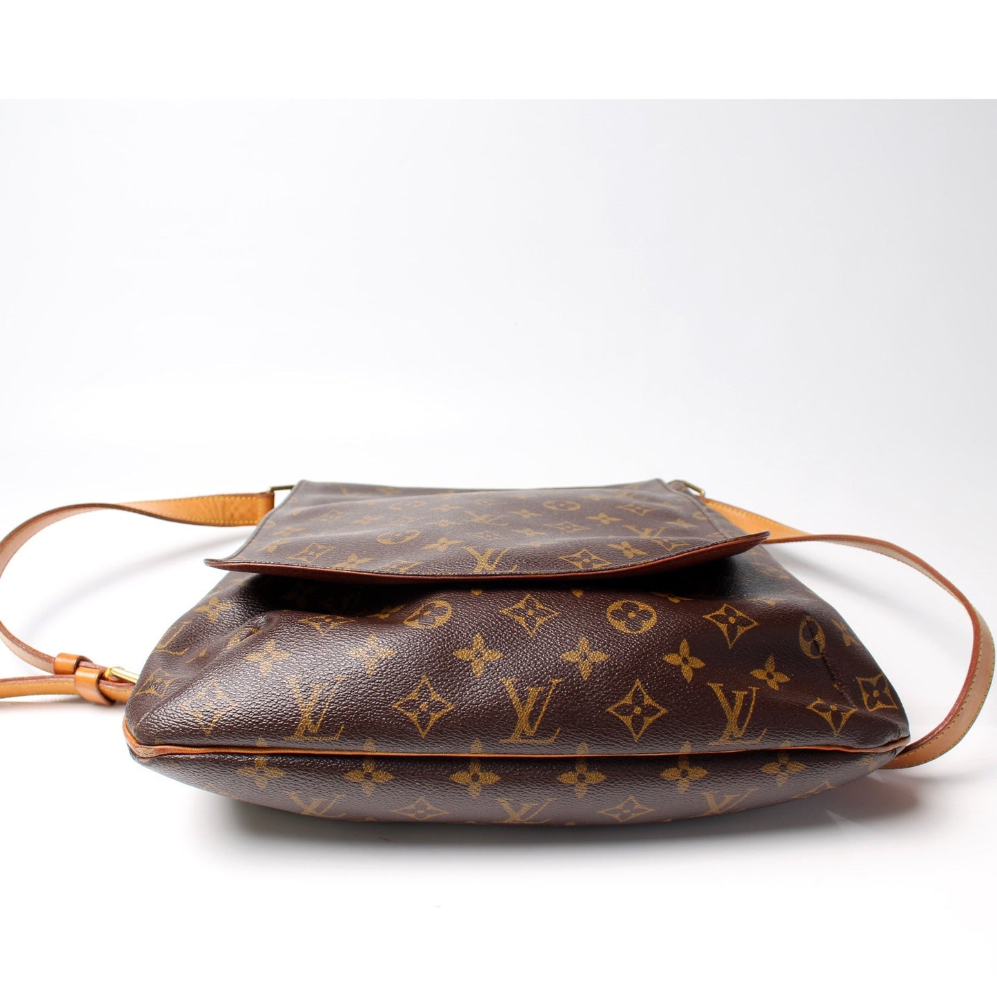 Musette Messenger Monogram