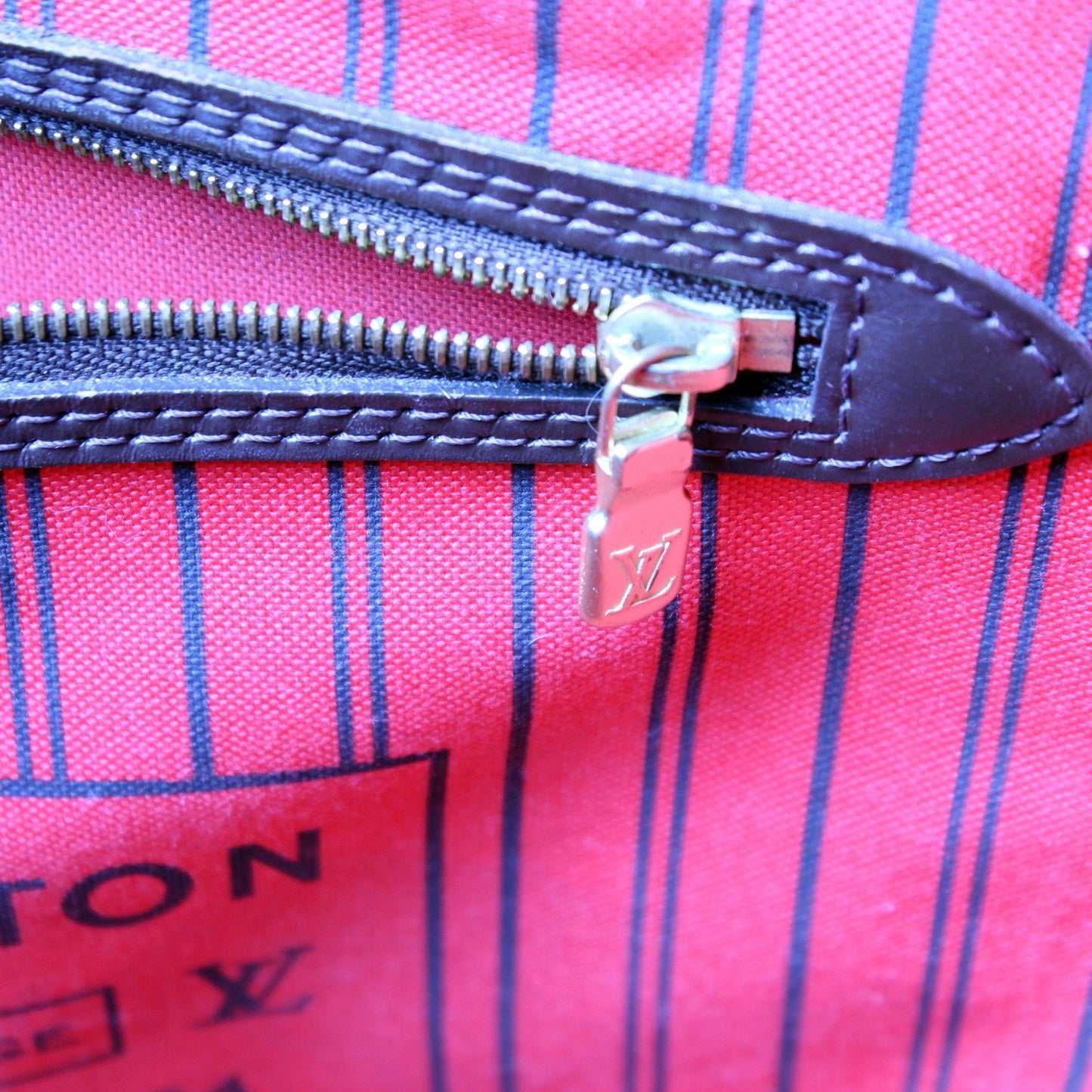 Neverfull w/Wallet MM Ebene