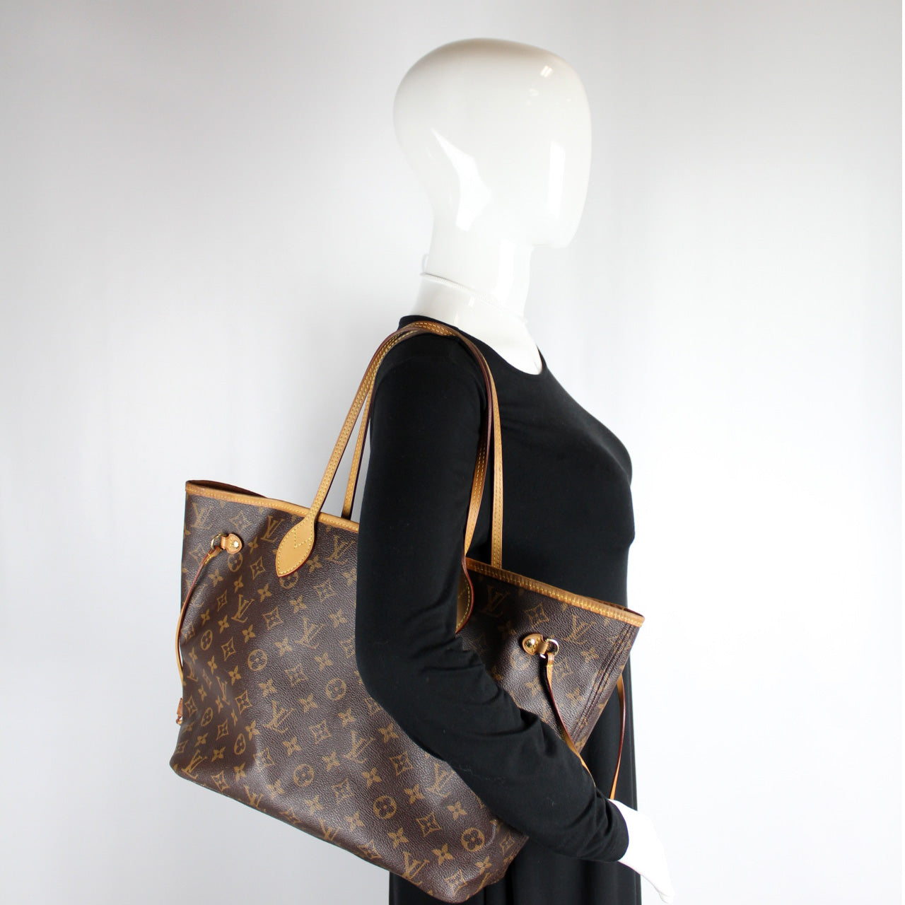 Neverfull MM Monogram