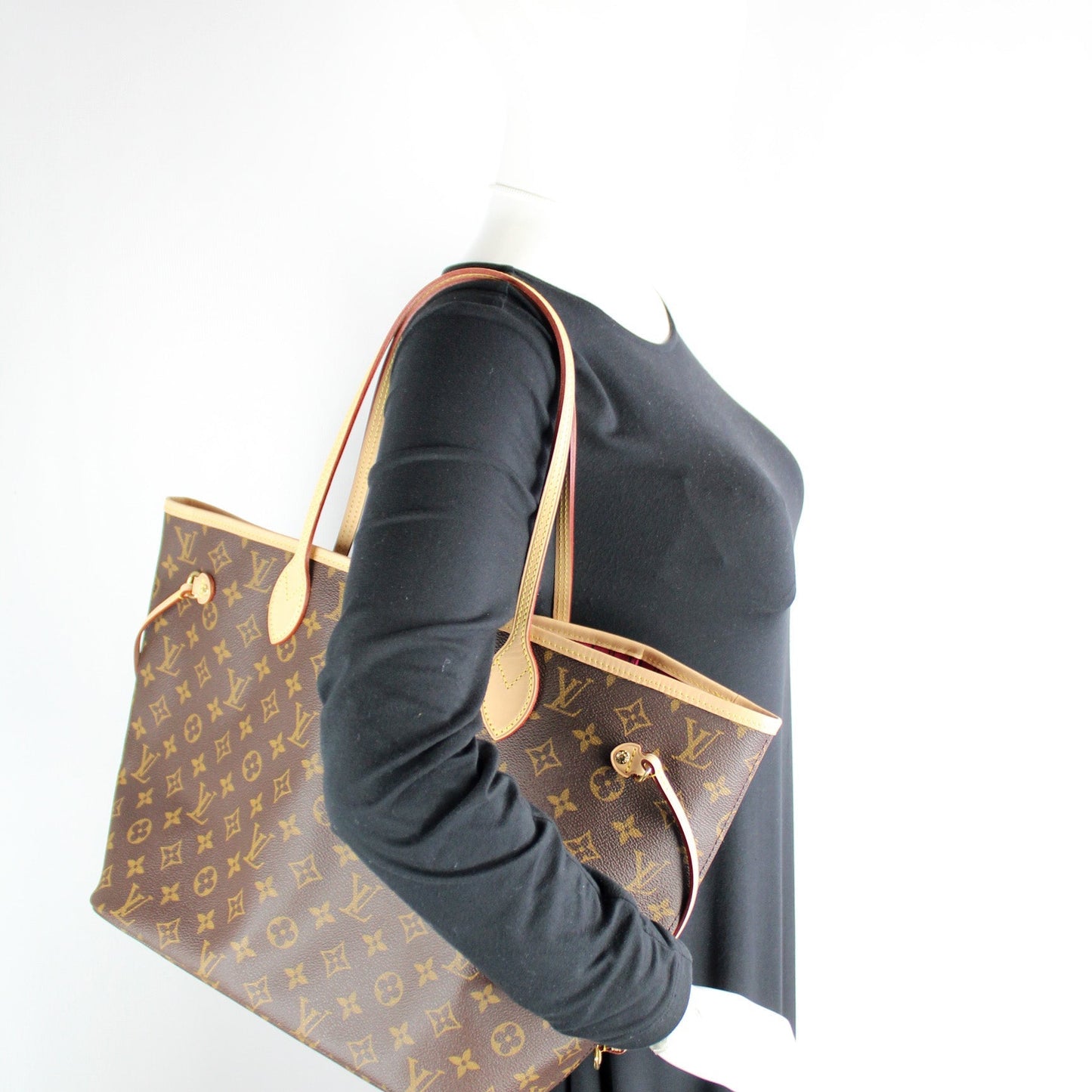 Neverfull MM Monogram