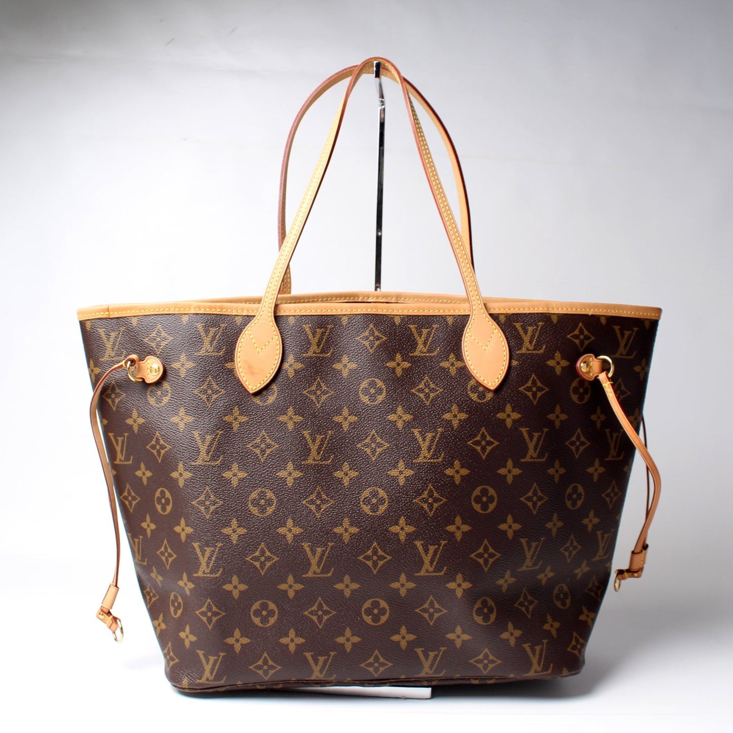 Neverfull MM Monogram