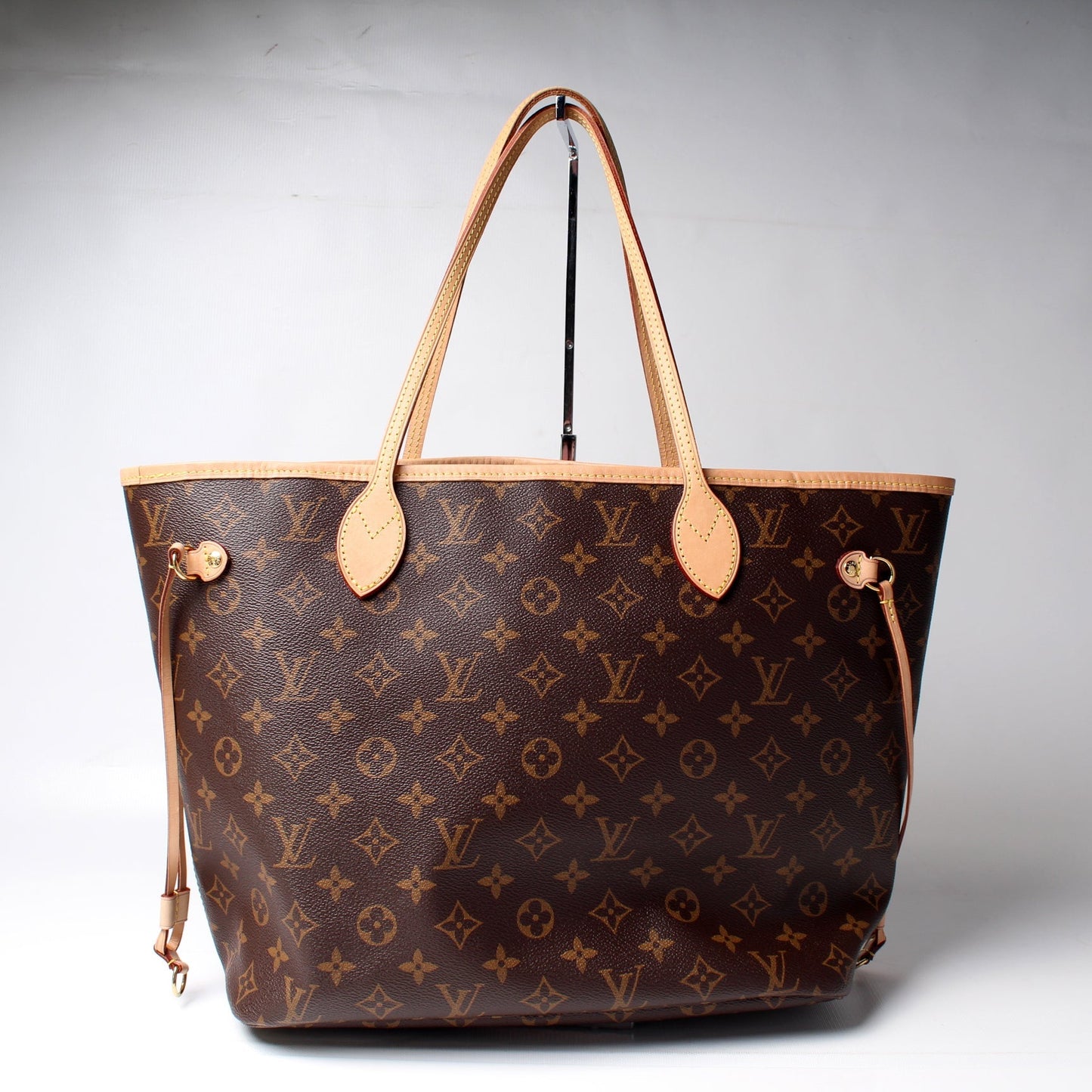 Neverfull MM Monogram