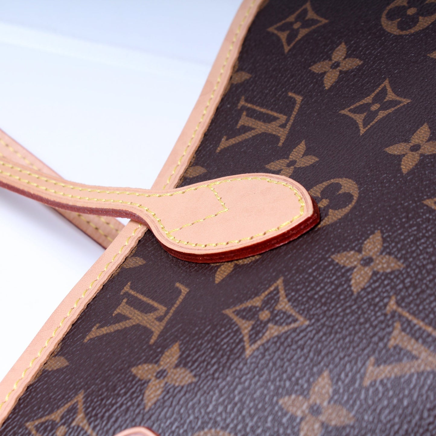 Neverfull MM Monogram