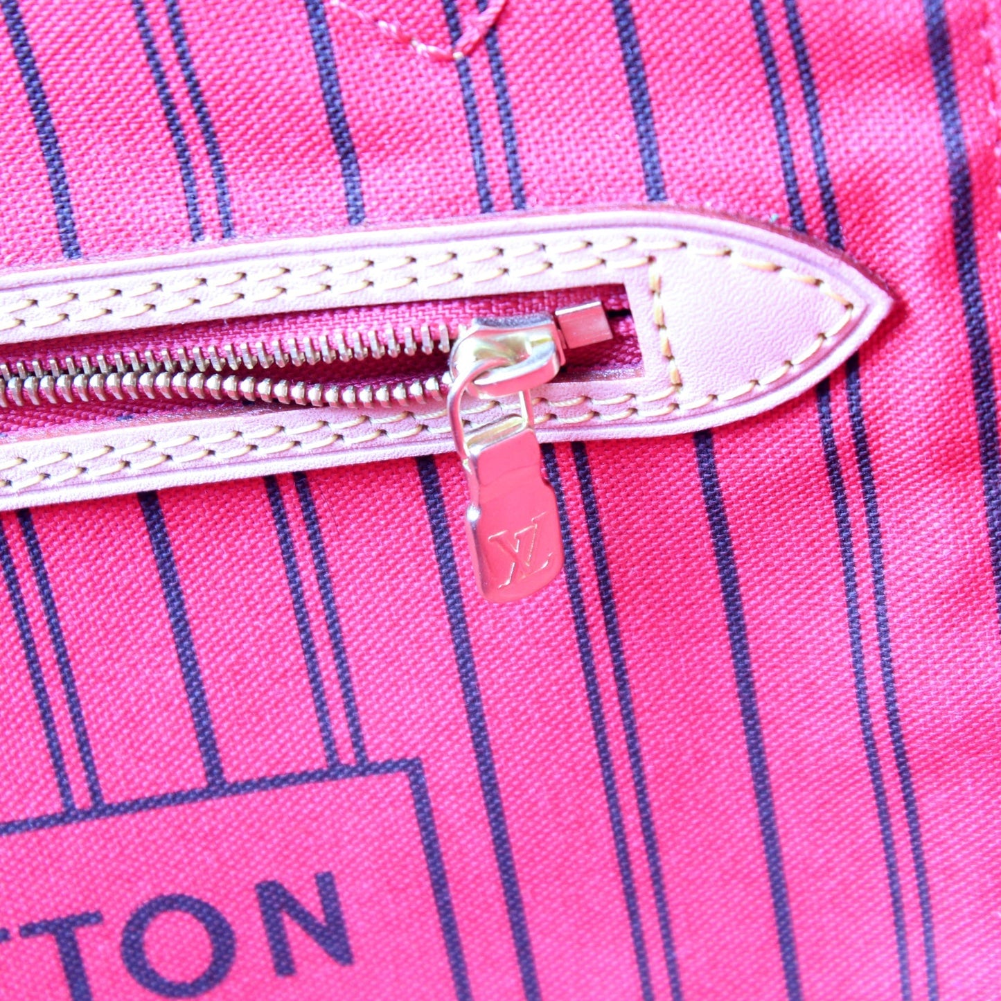 Neverfull MM Monogram