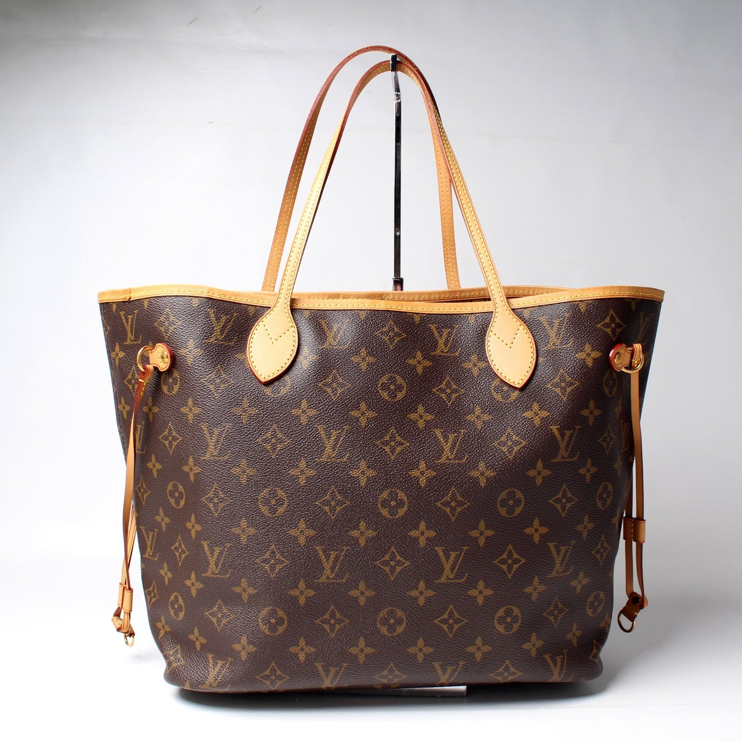 Neverfull MM Monogram