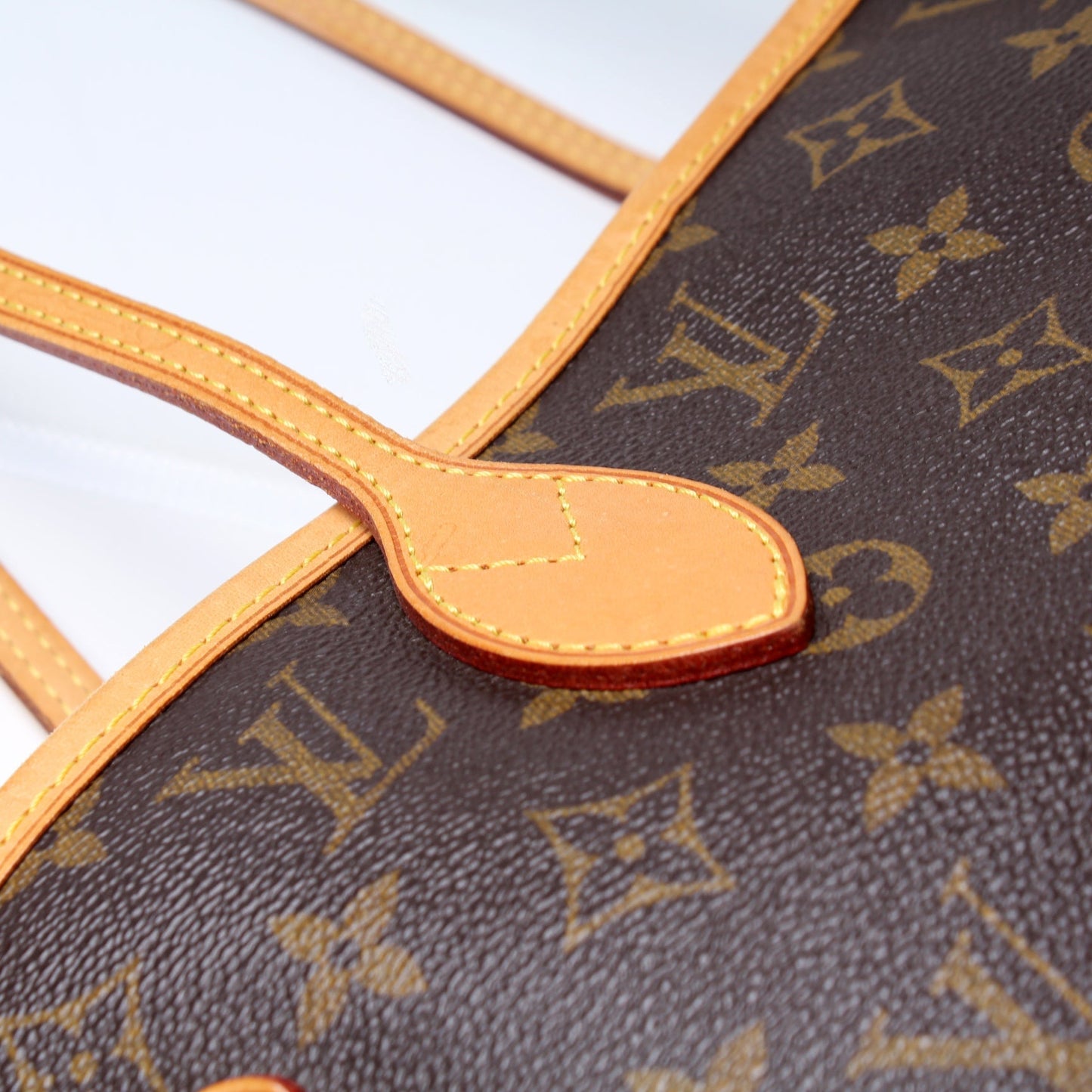 Neverfull MM Monogram