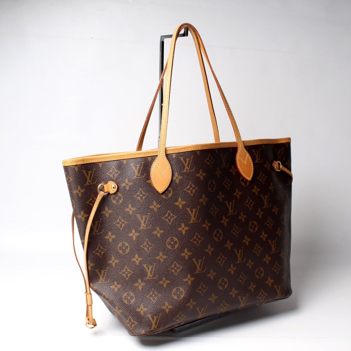 Neverfull MM Monogram