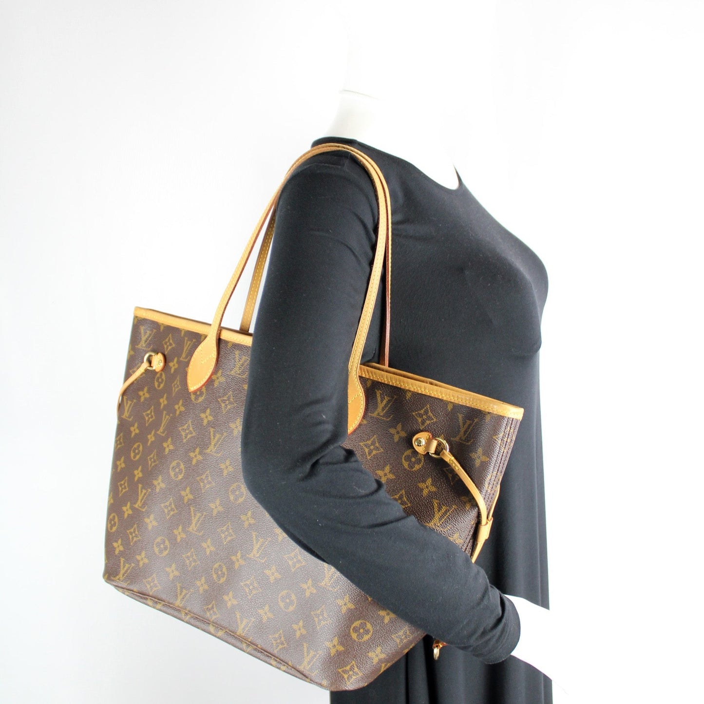 Neverfull MM Monogram