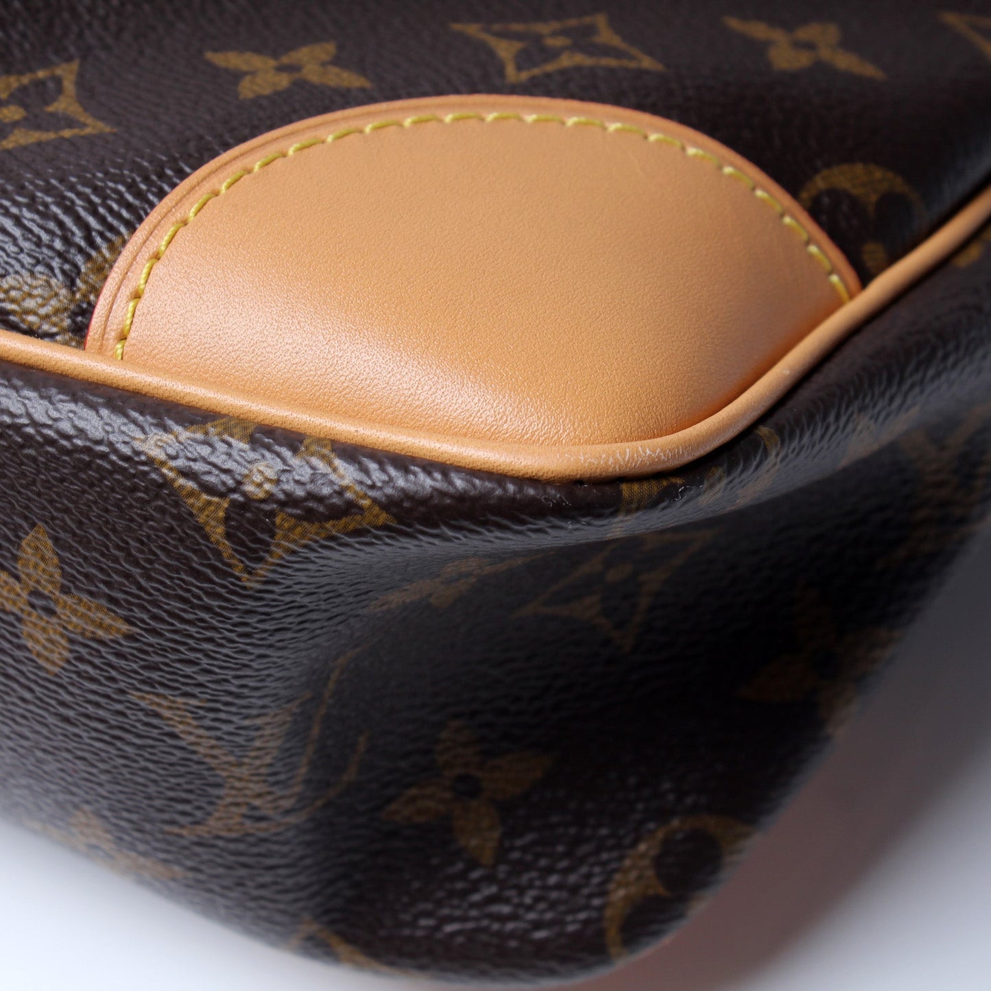 Odeon MM NM Monogram