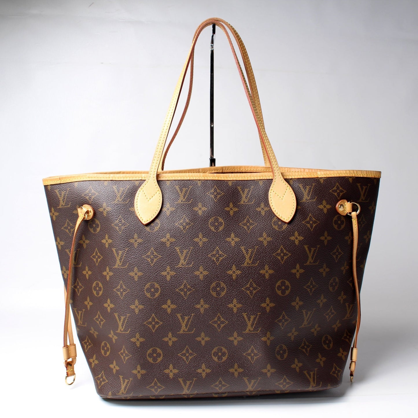 Neverfull MM Monogram