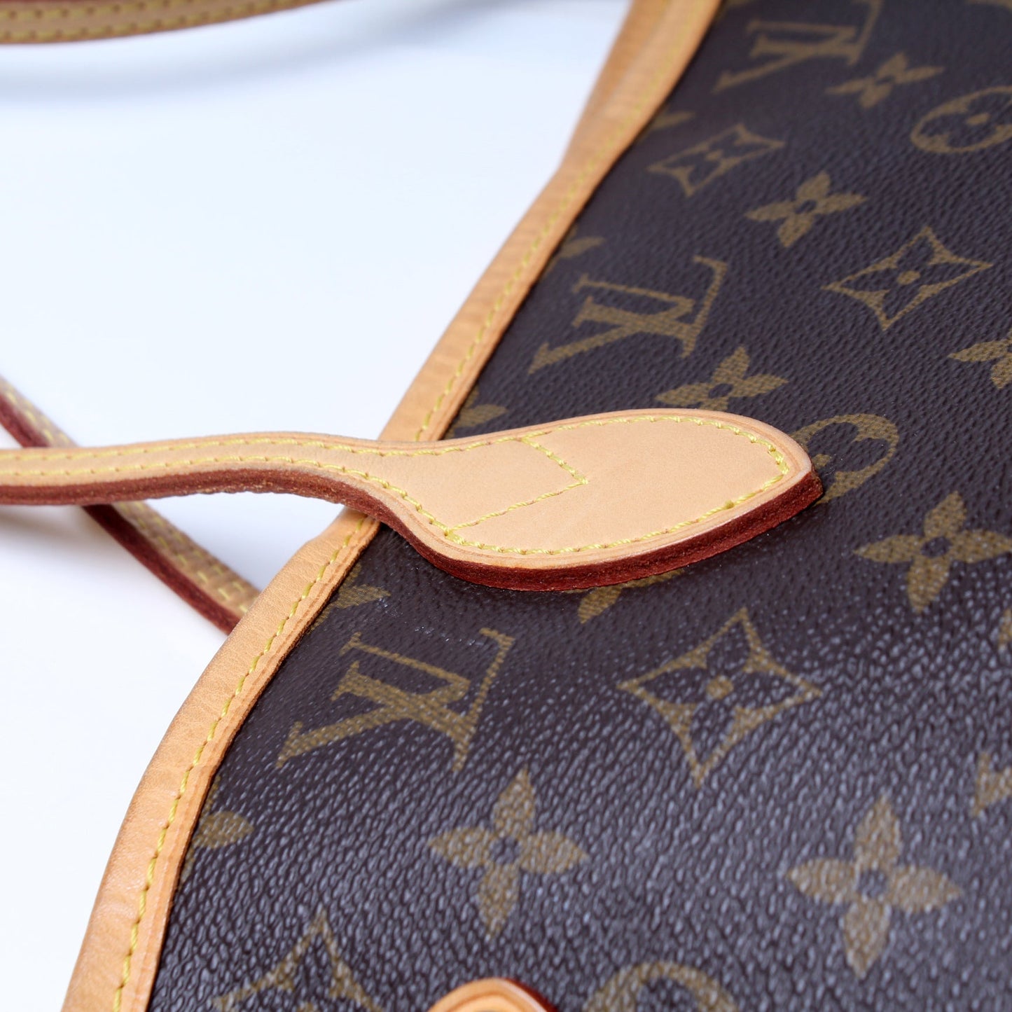 Neverfull MM Monogram