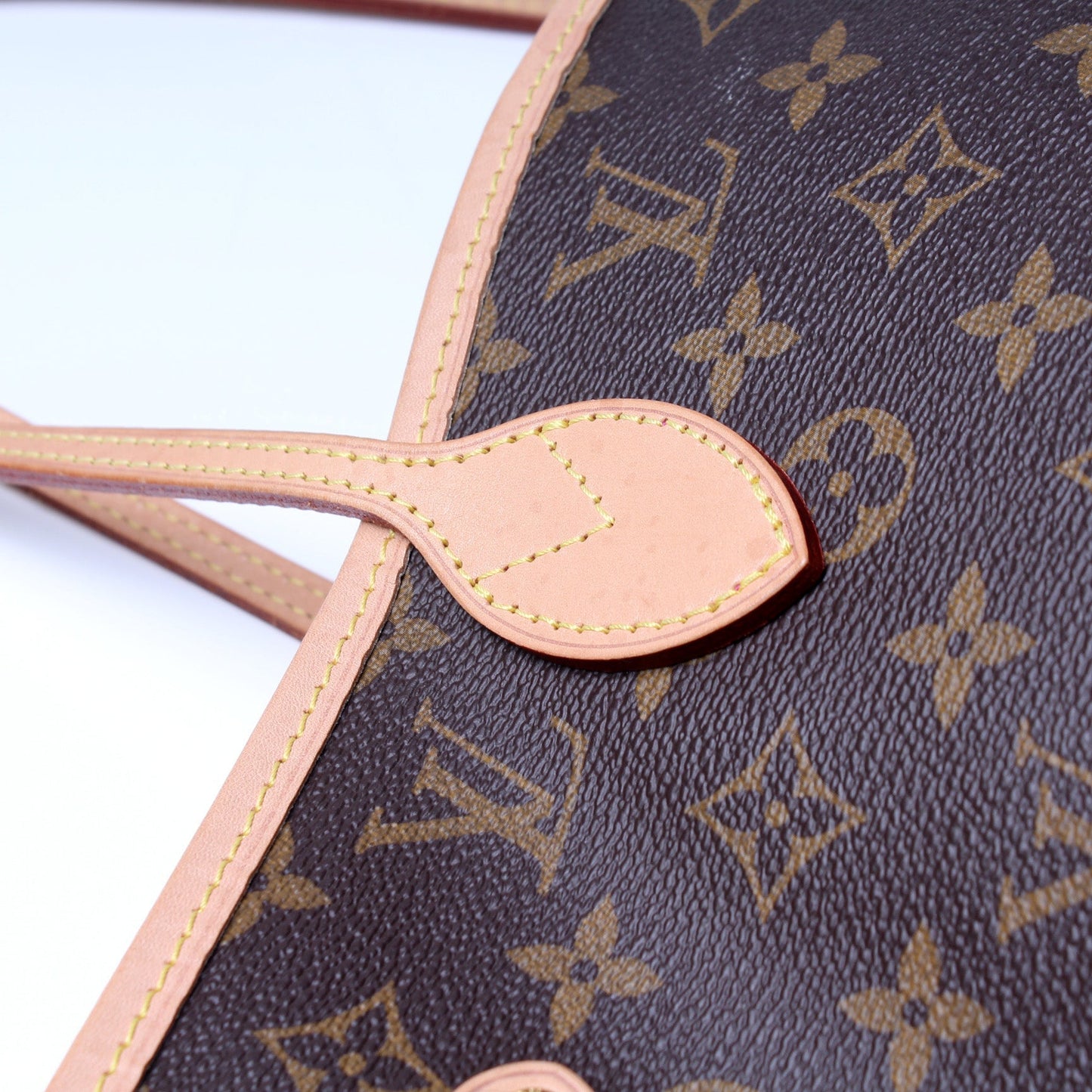 Neverfull MM Monogram