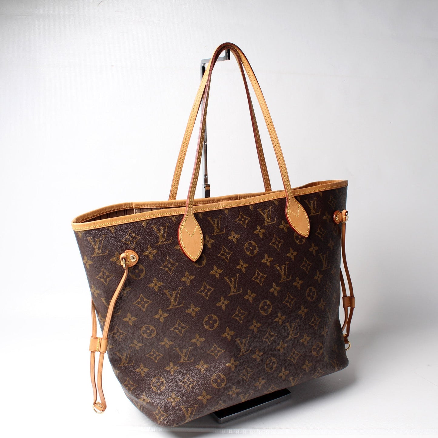 Neverfull MM Monogram