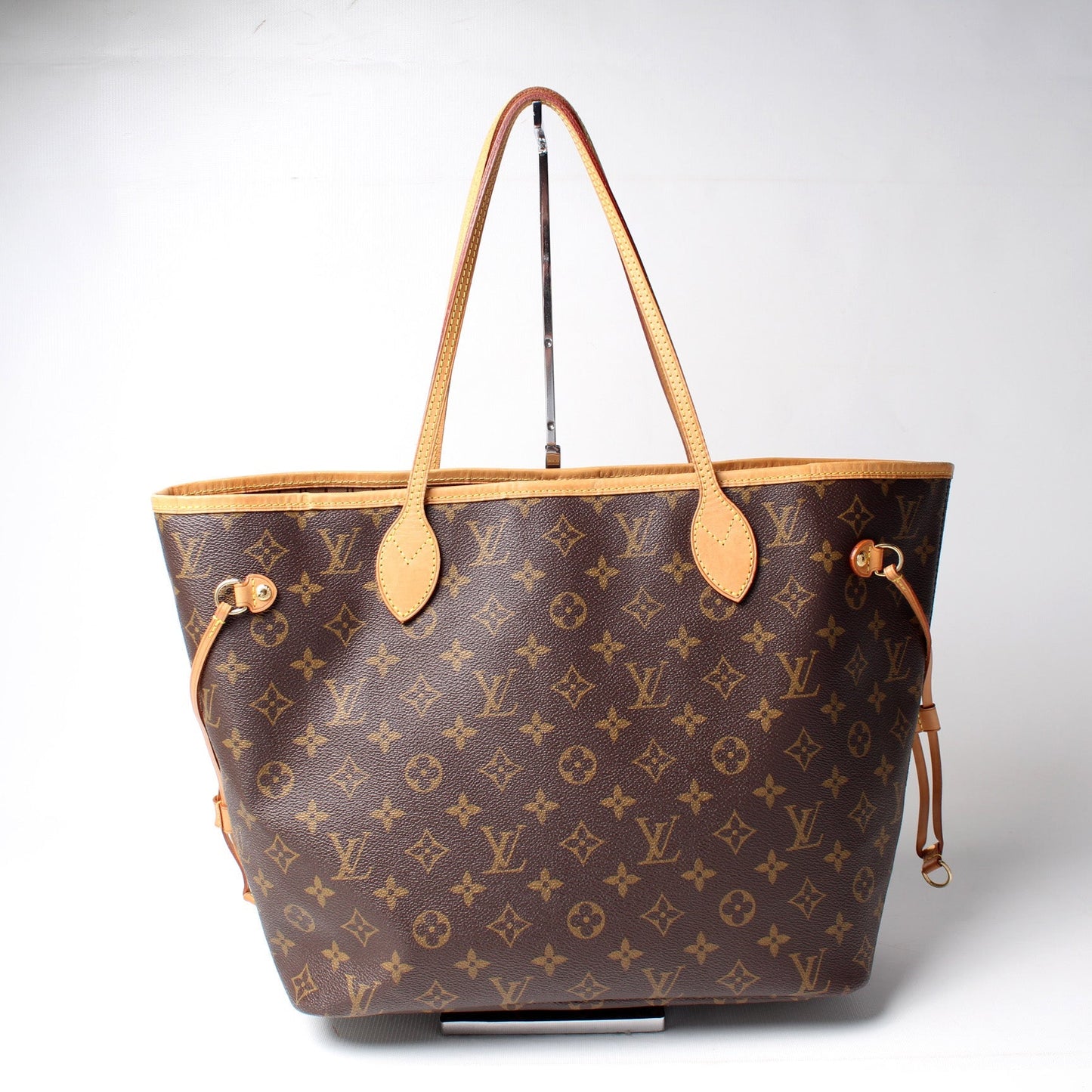 Neverfull MM Monogram