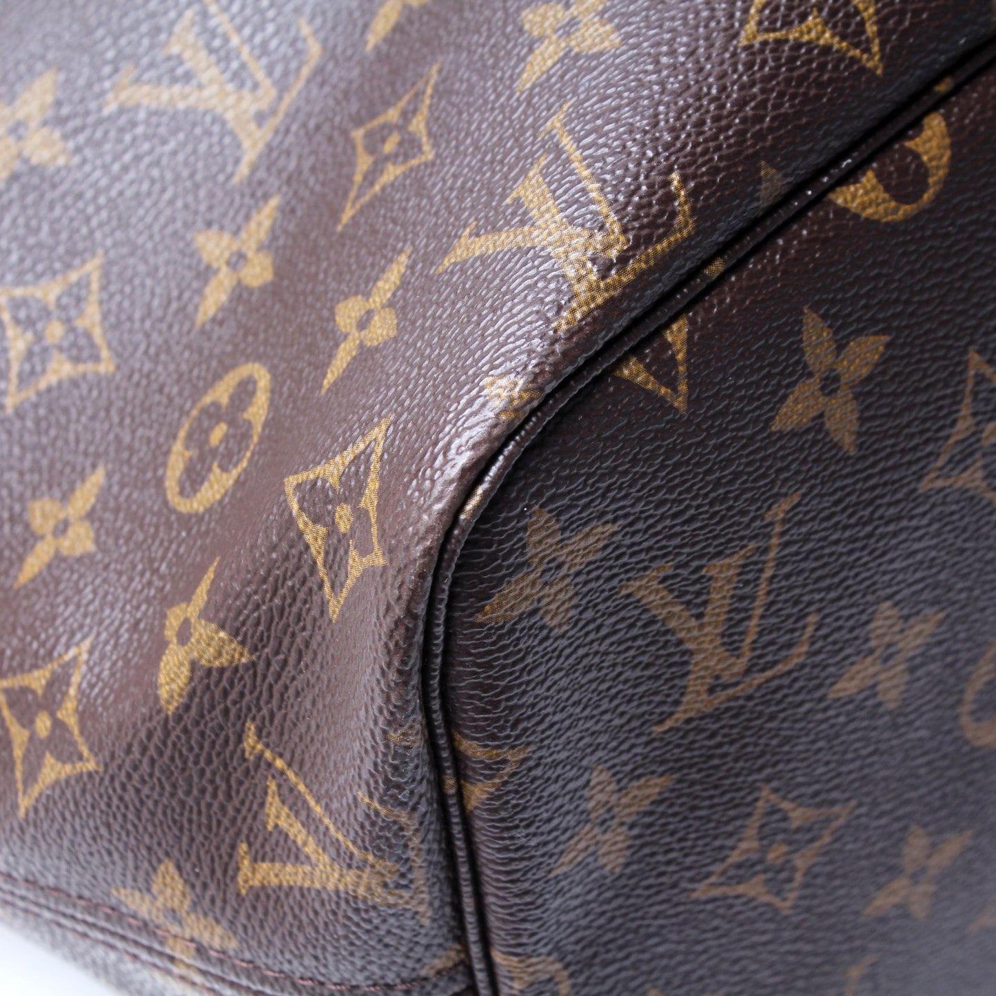 Neverfull MM Monogram