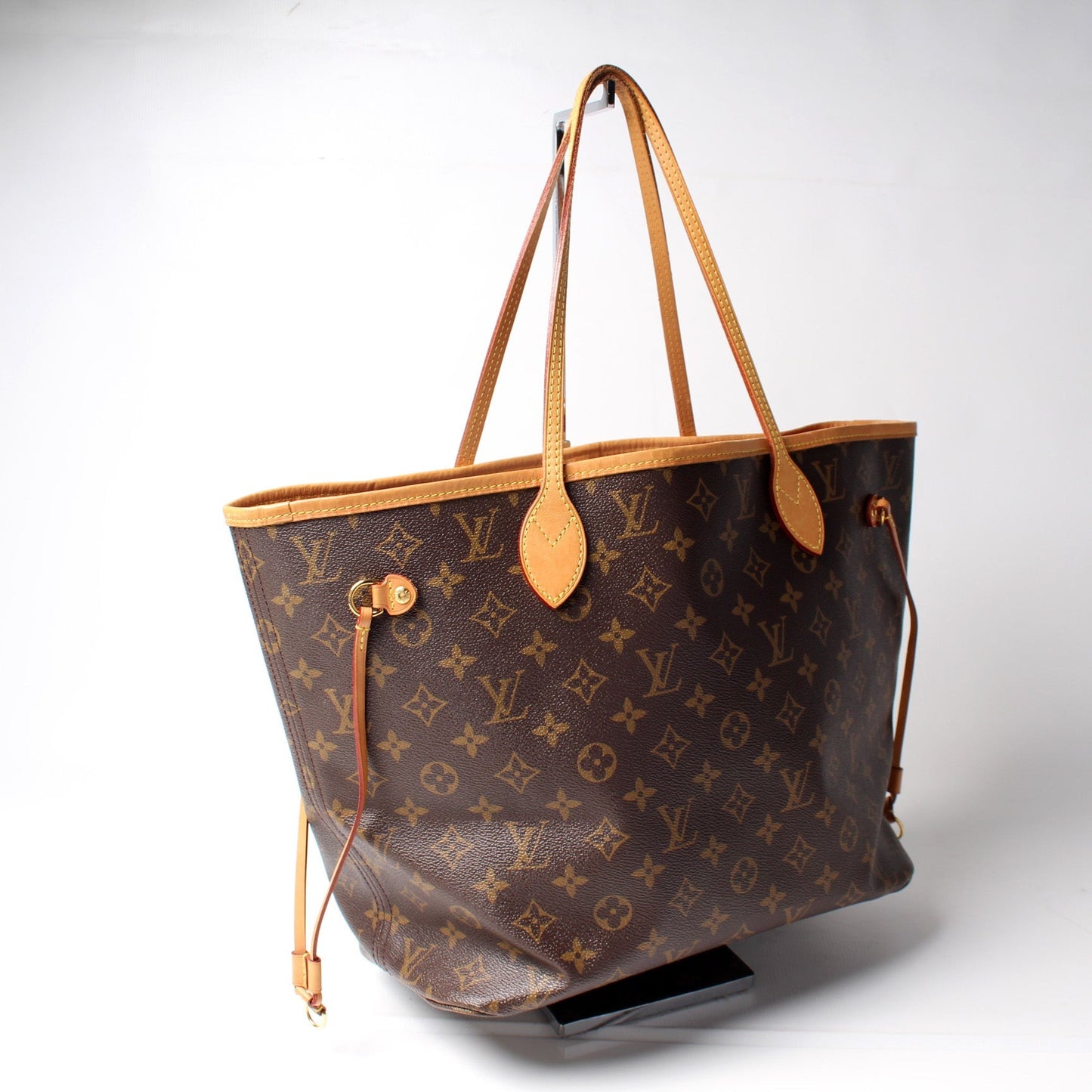 Neverfull MM Monogram