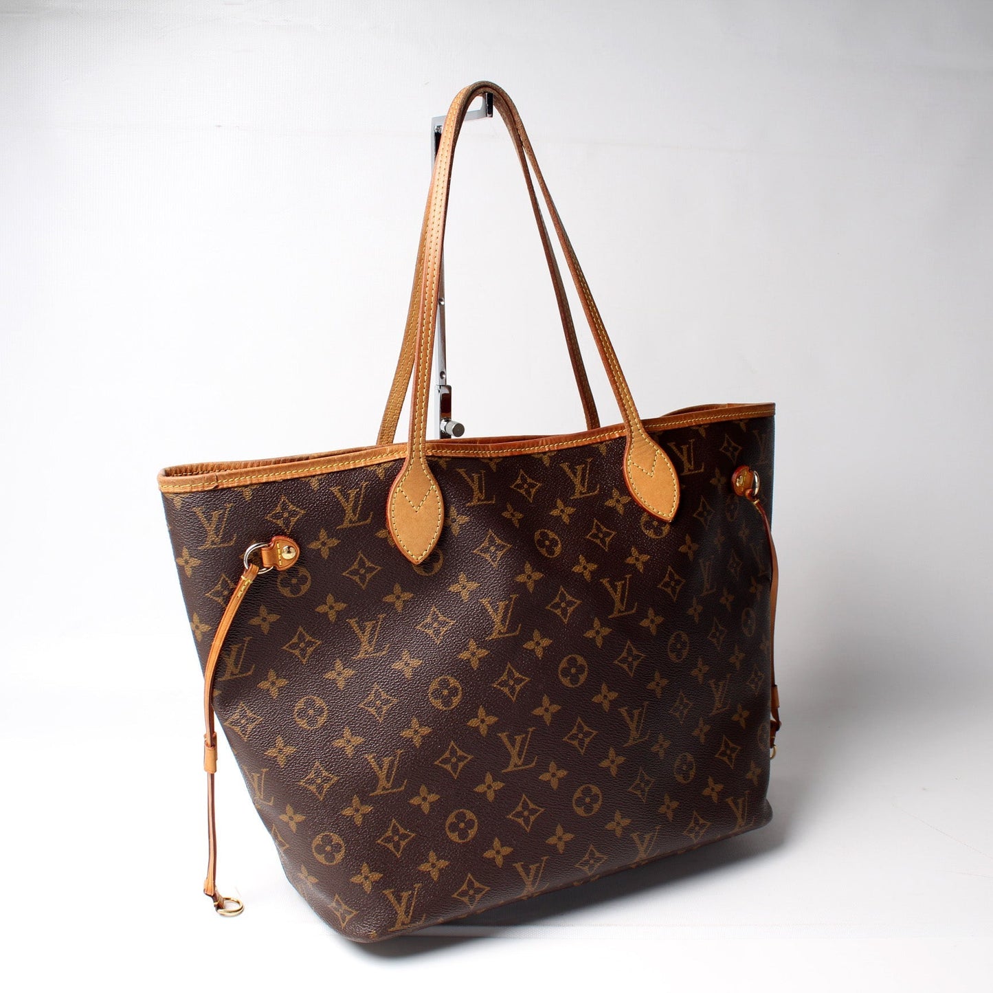 Neverfull MM Monogram