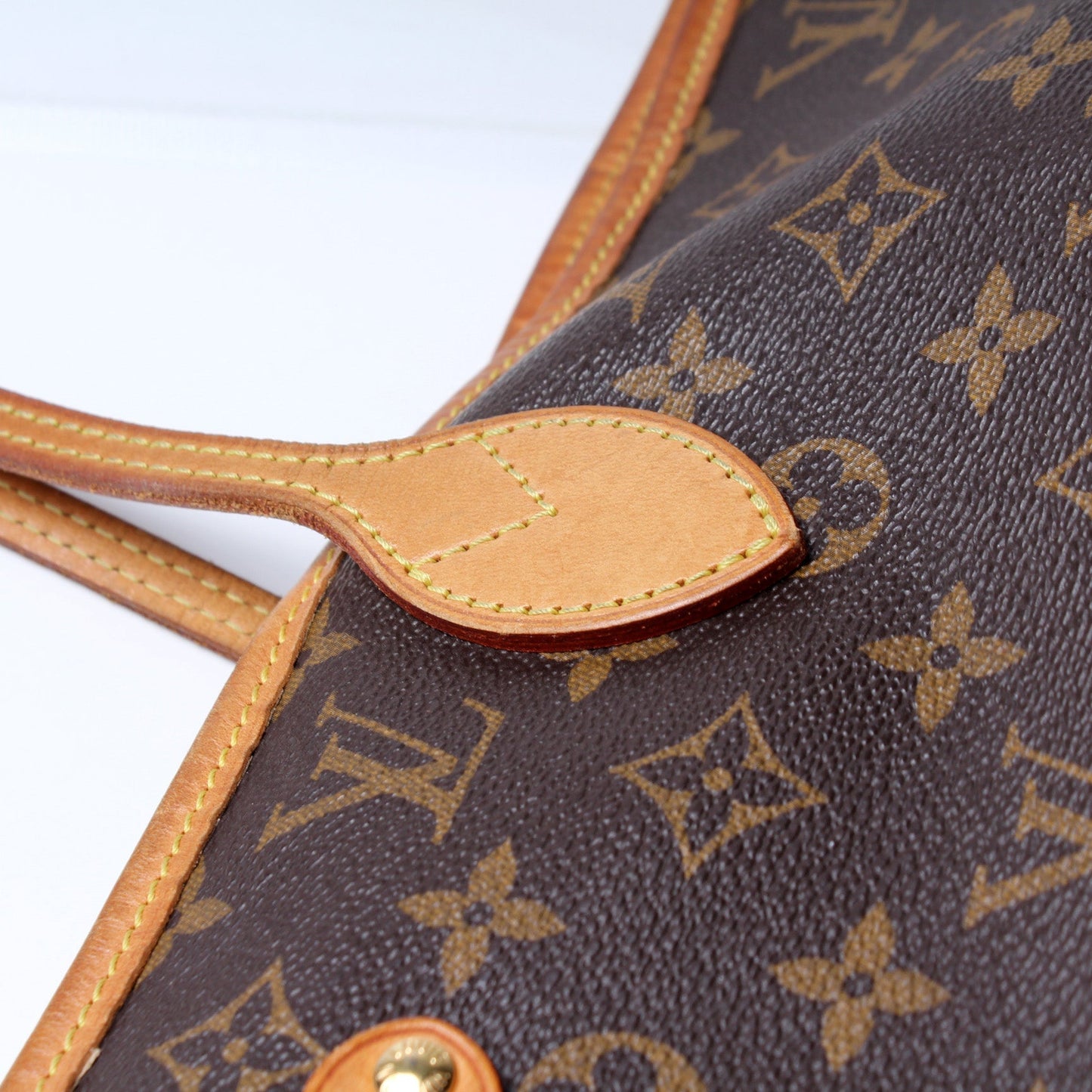 Neverfull MM Monogram