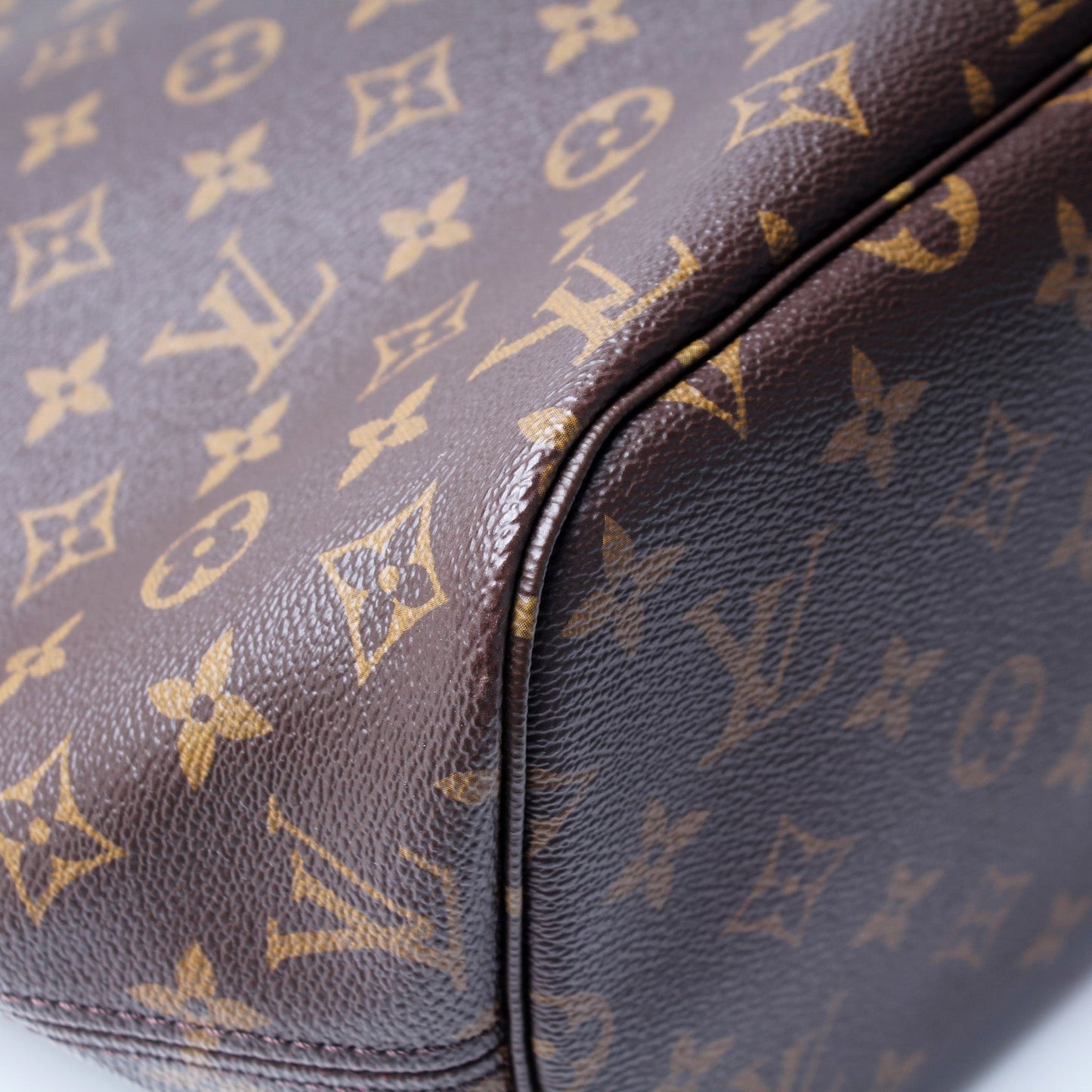 Neverfull MM Monogram
