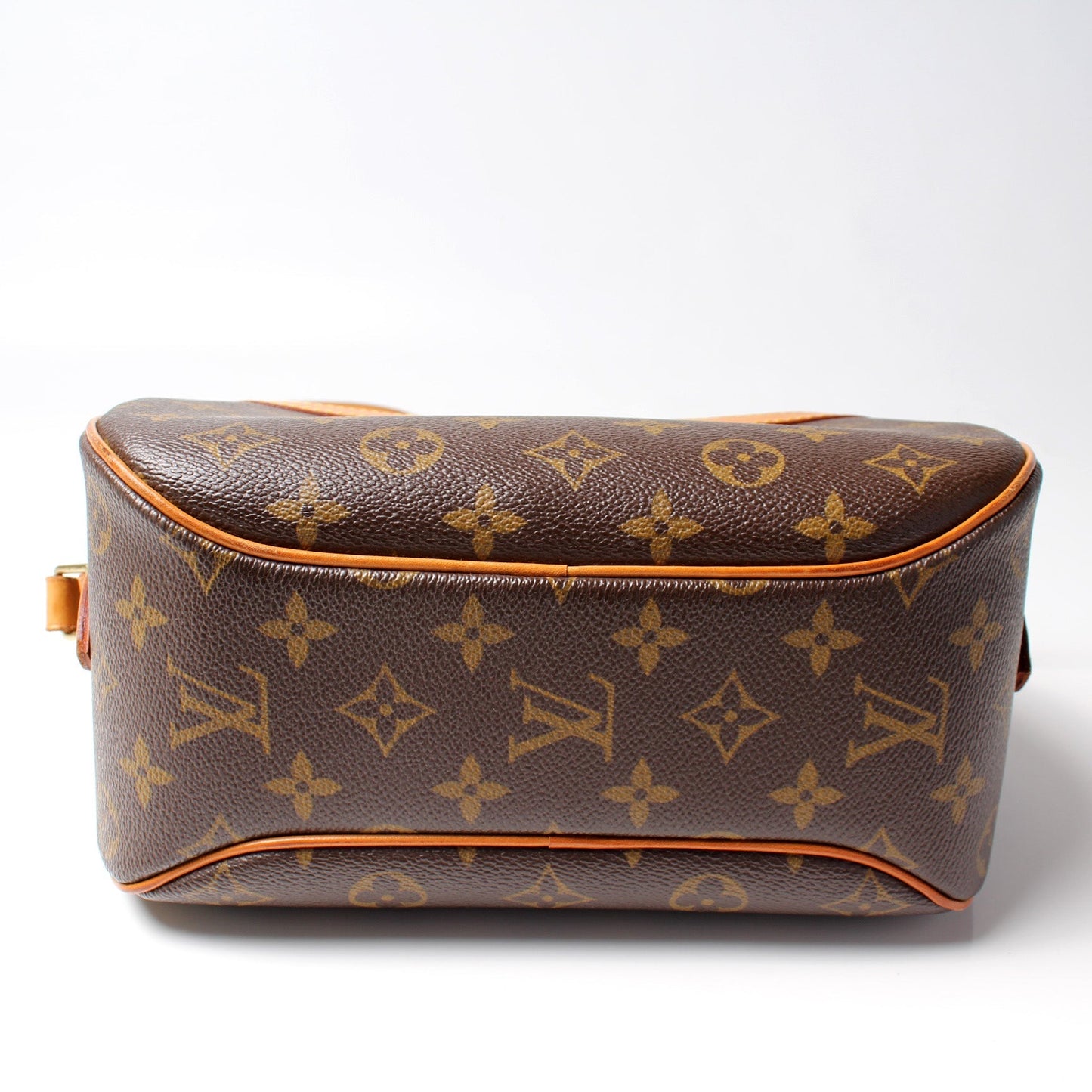 Blois Crossbody Monogram