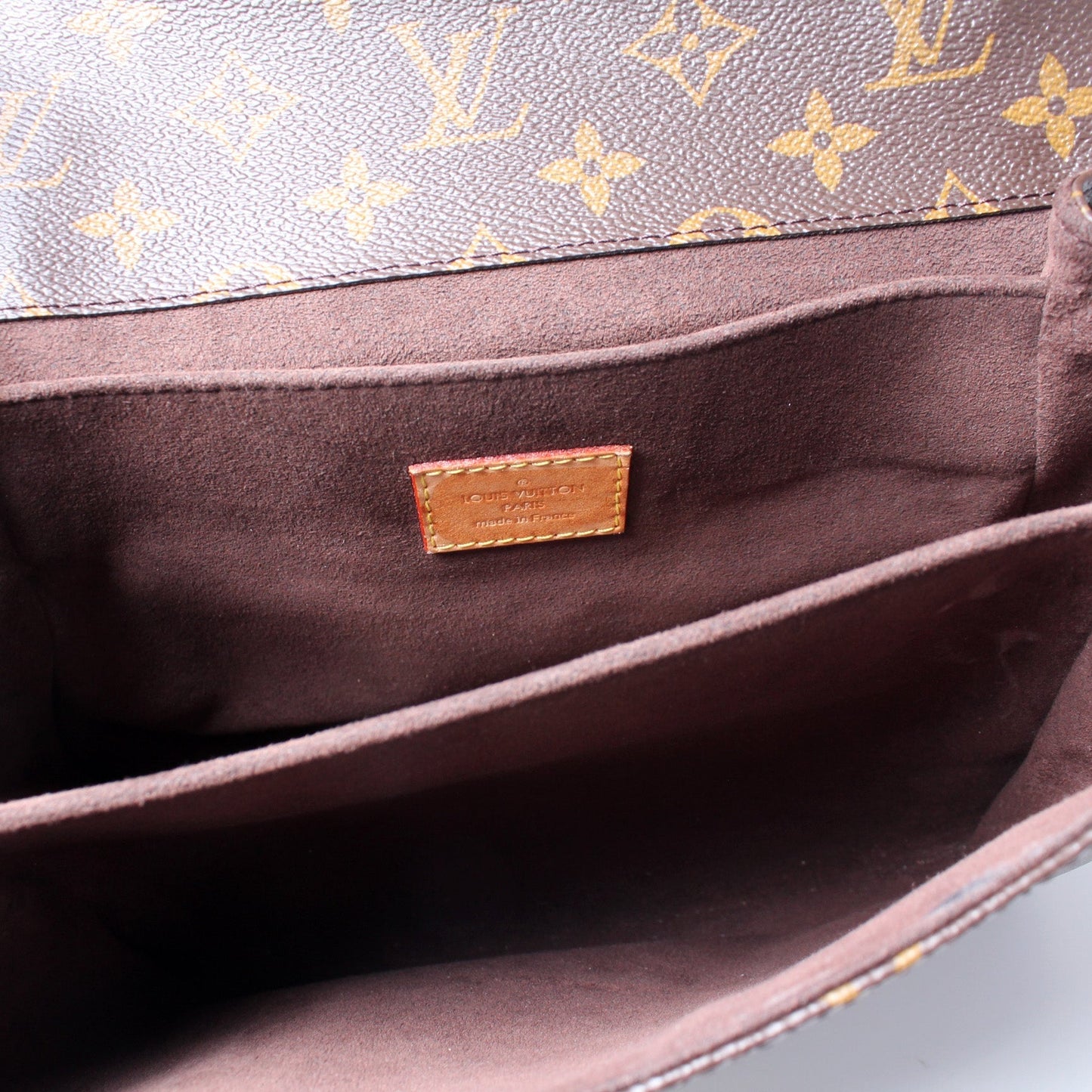 Pochette Metis Monogram