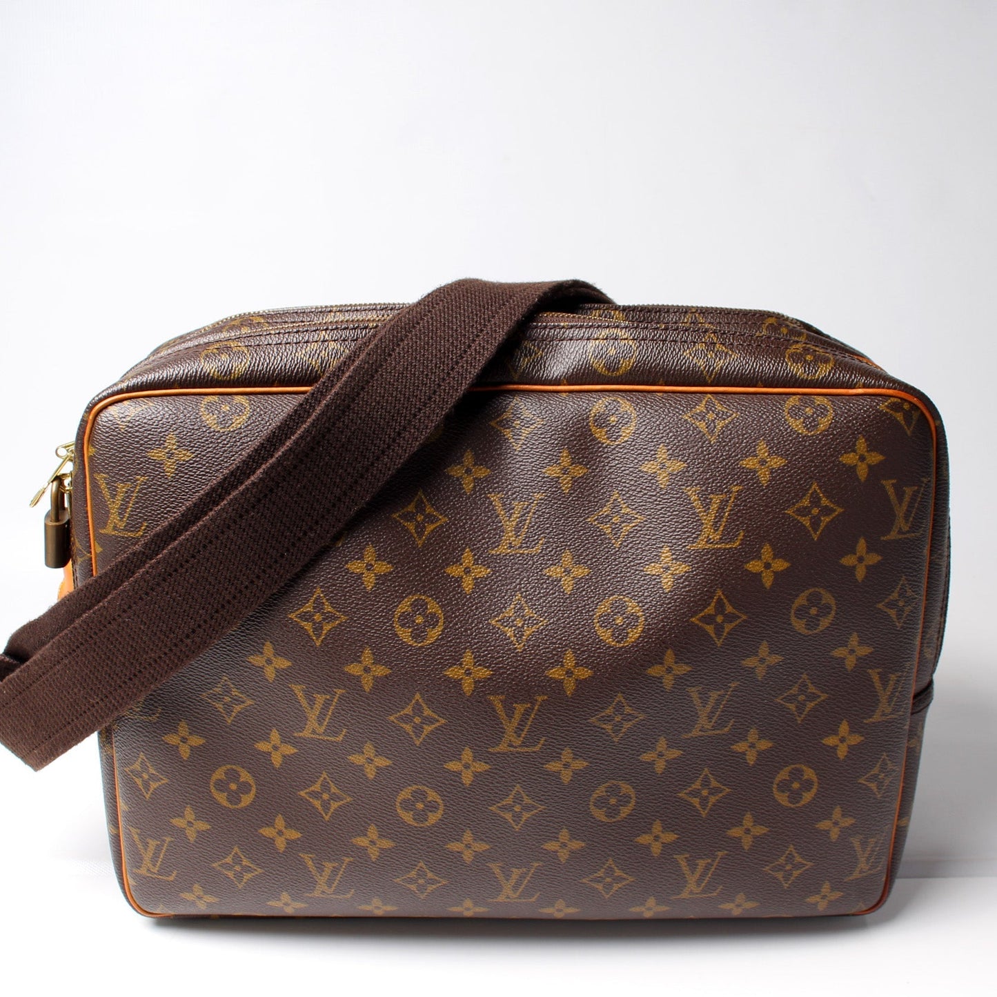 Reporter GM Monogram