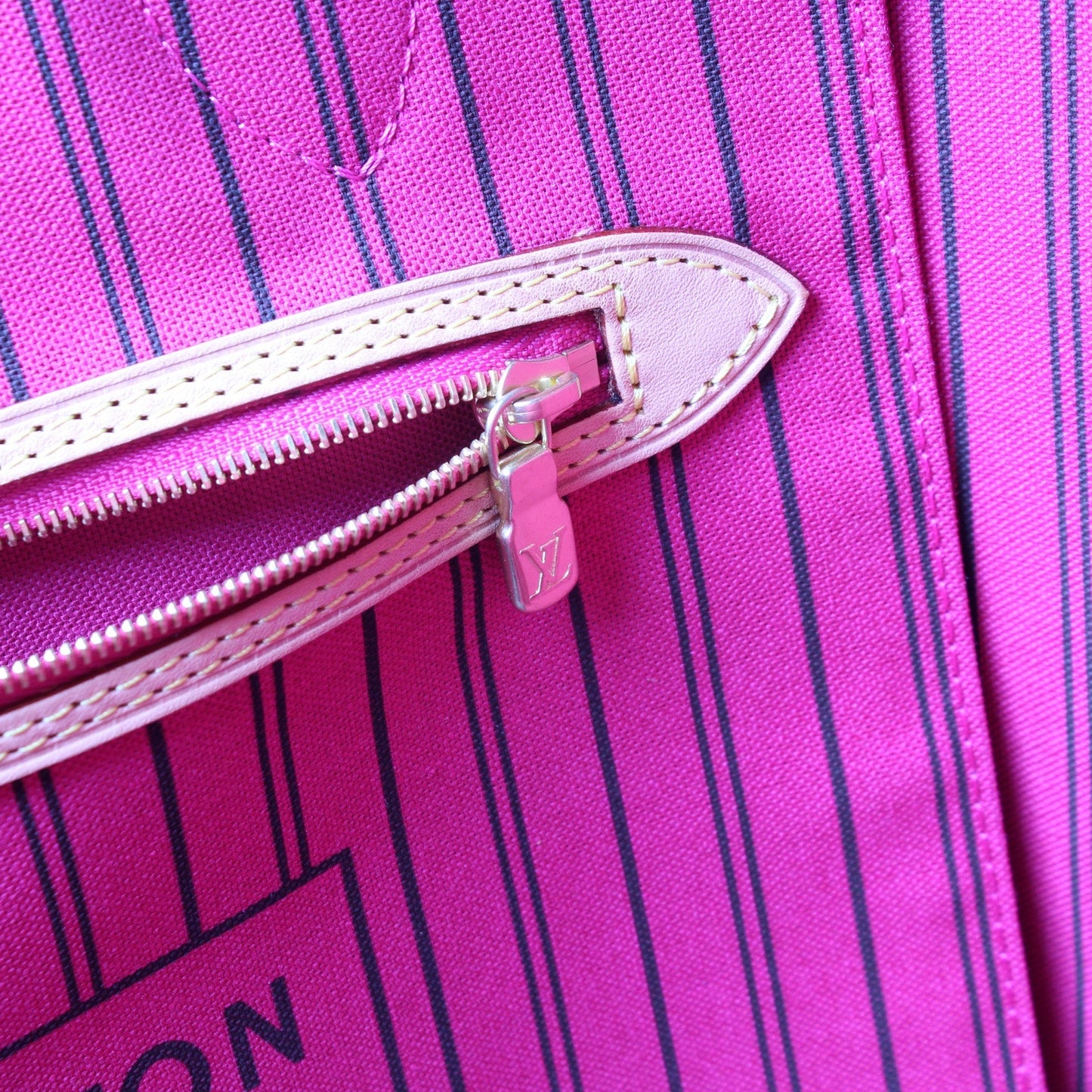 Neverfull GM Monogram