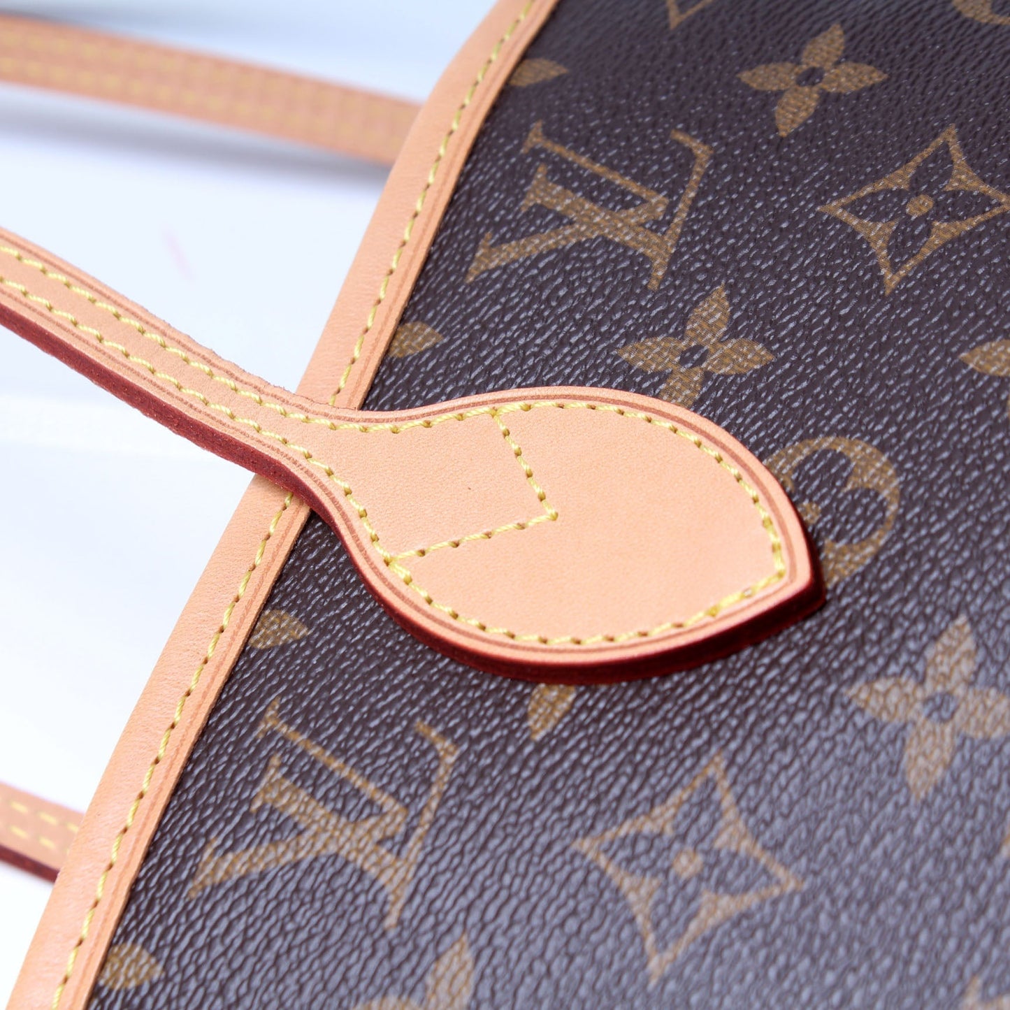 Neverfull MM Monogram