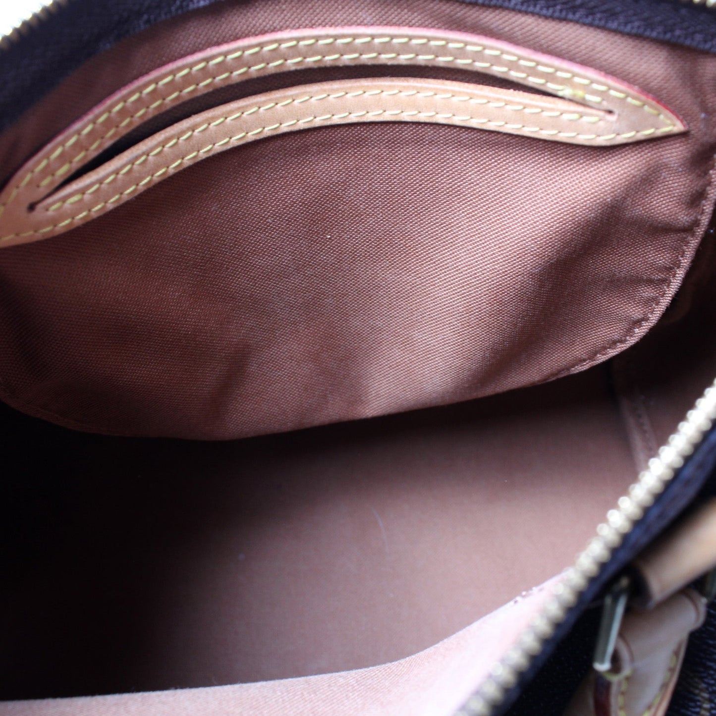 Speedy 30 w/Strap Monogram