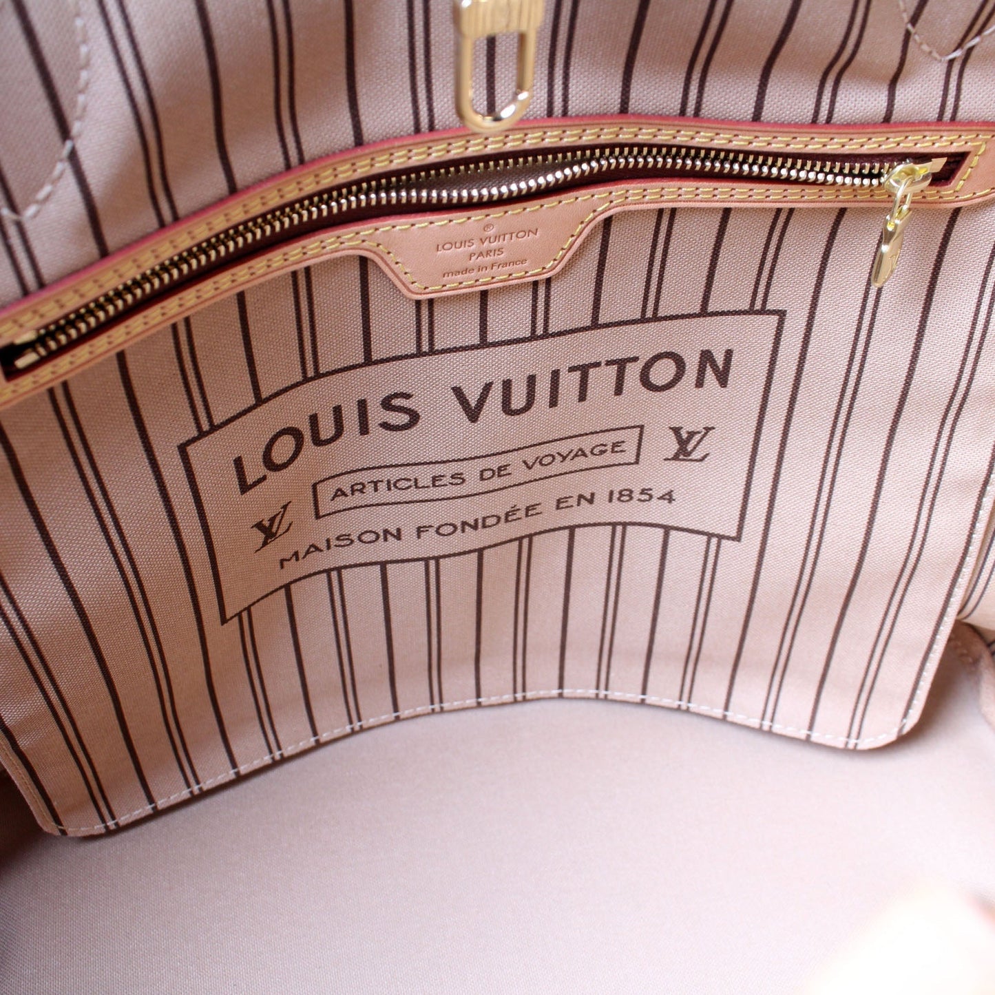 Neverfull MM Monogram