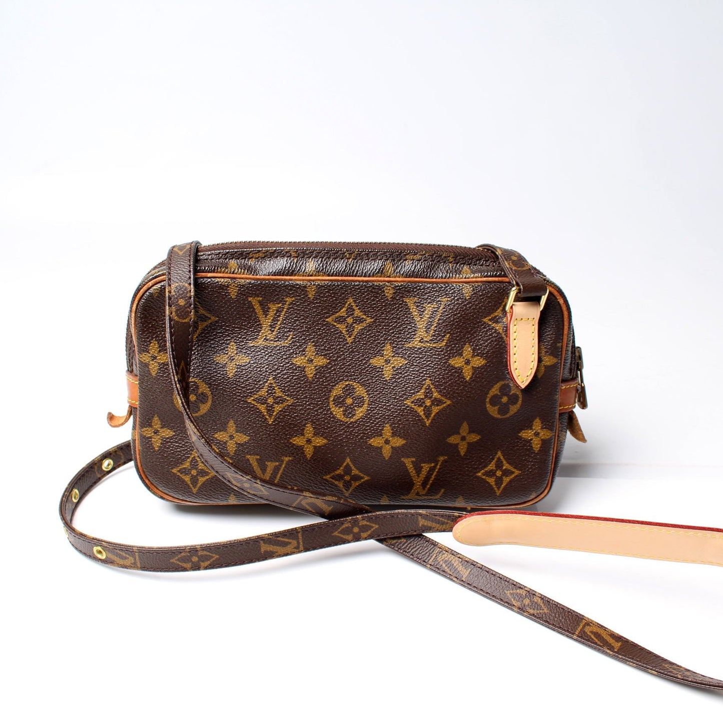 Pochette Marly Bandouliere Monogram