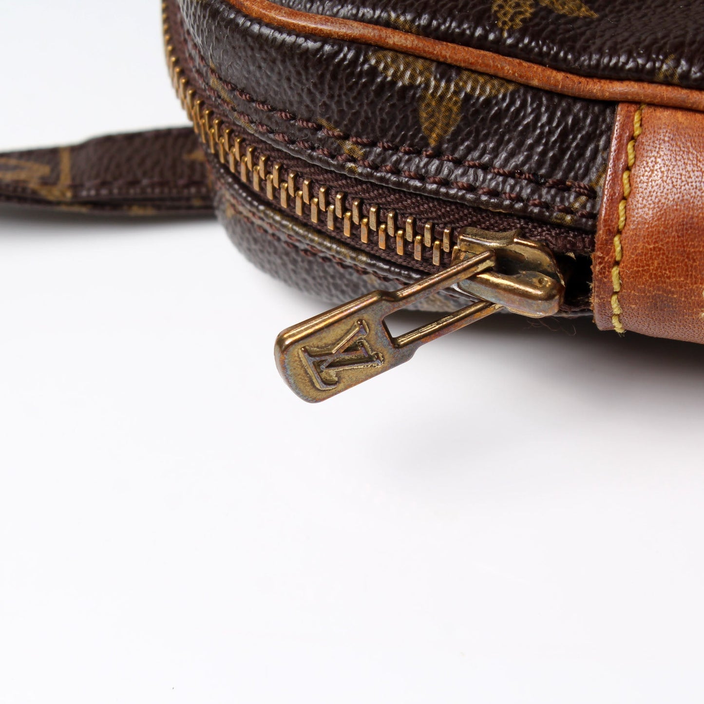 Pochette Marly Bandouliere Monogram