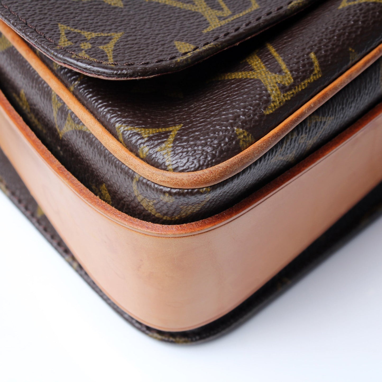 Cartouchiere GM Monogram