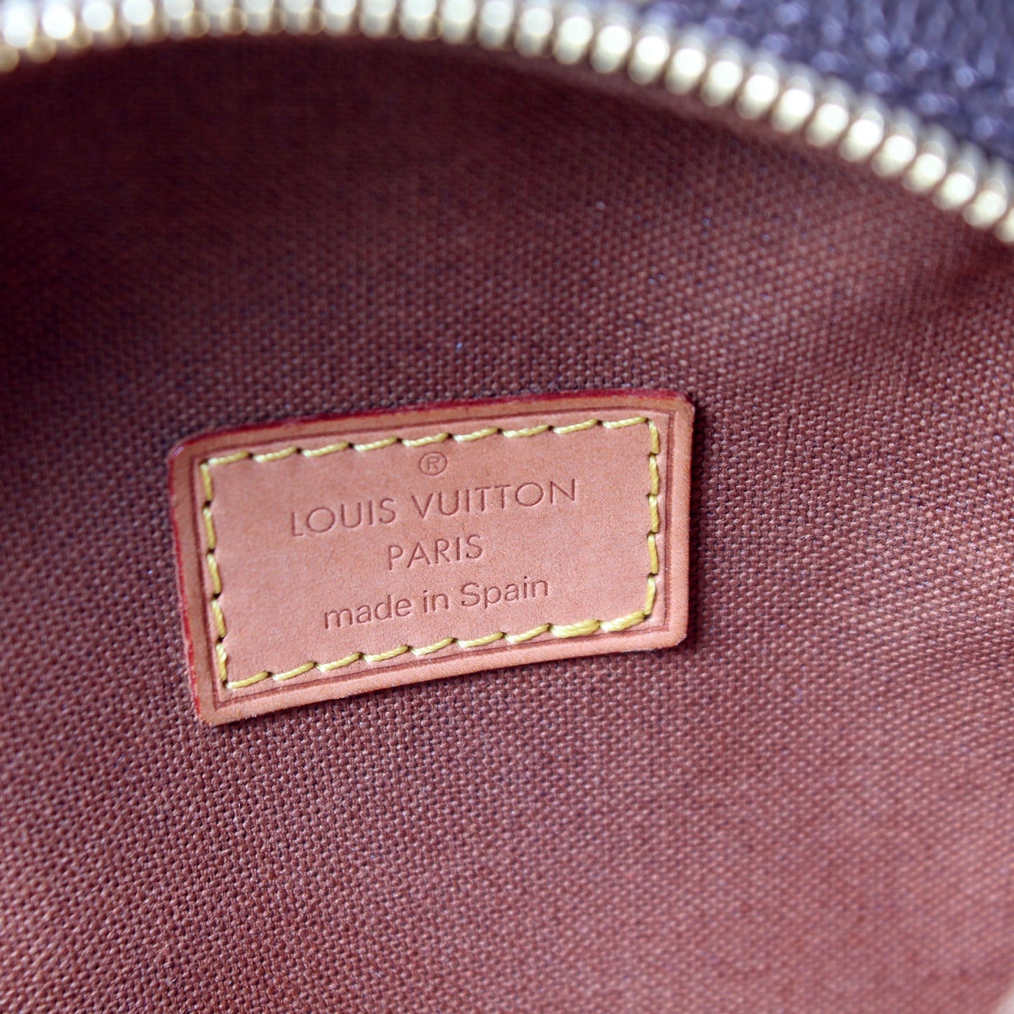 Pochette Gange Monogram