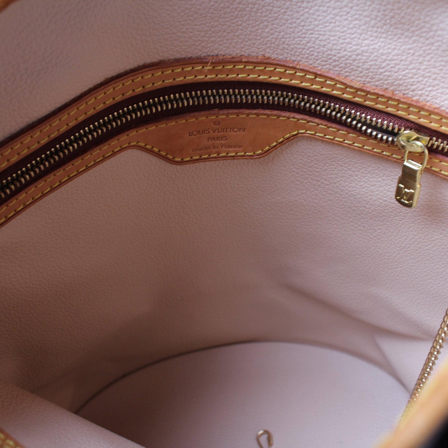 Petit Bucket Monogram