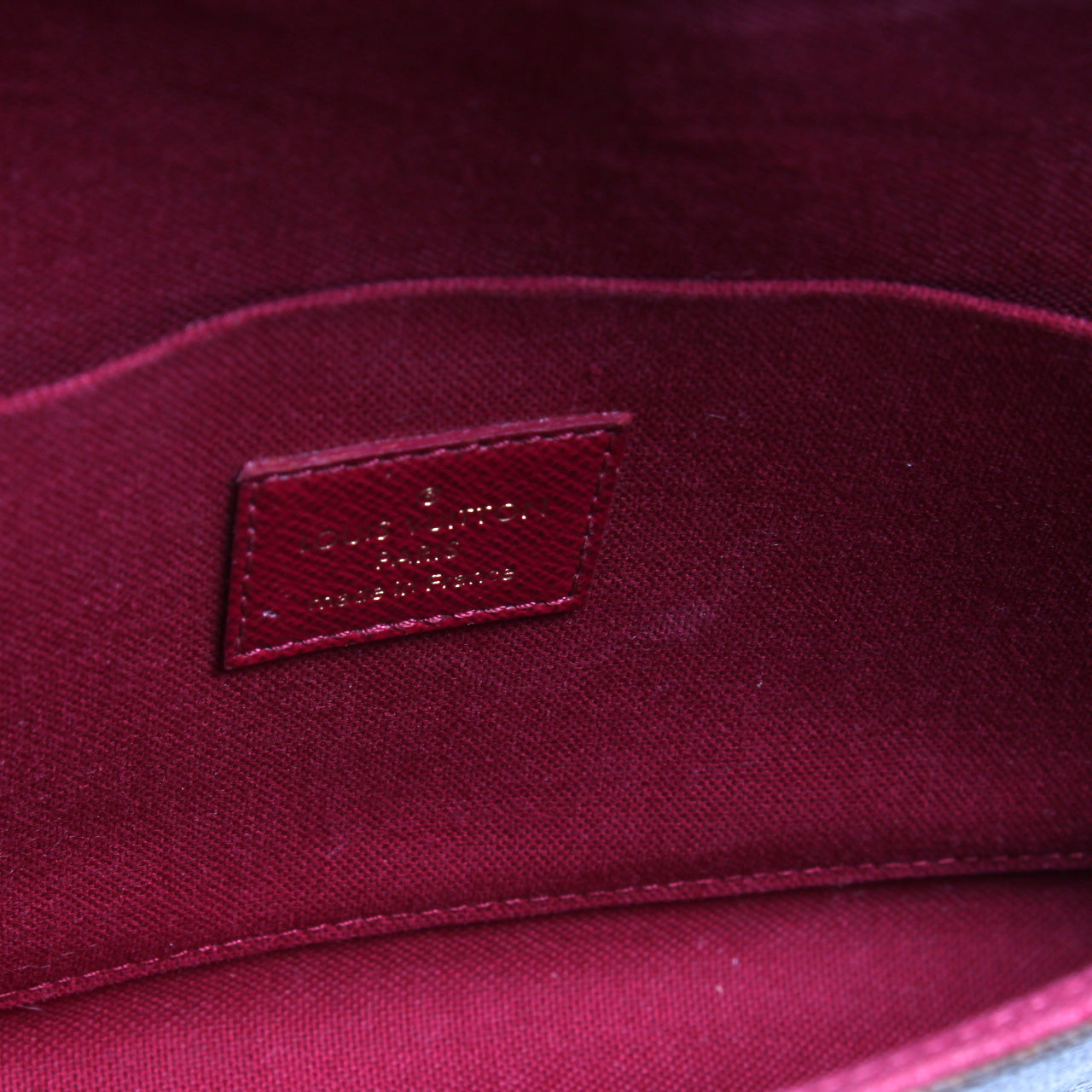 Pochette Felicie Monogram