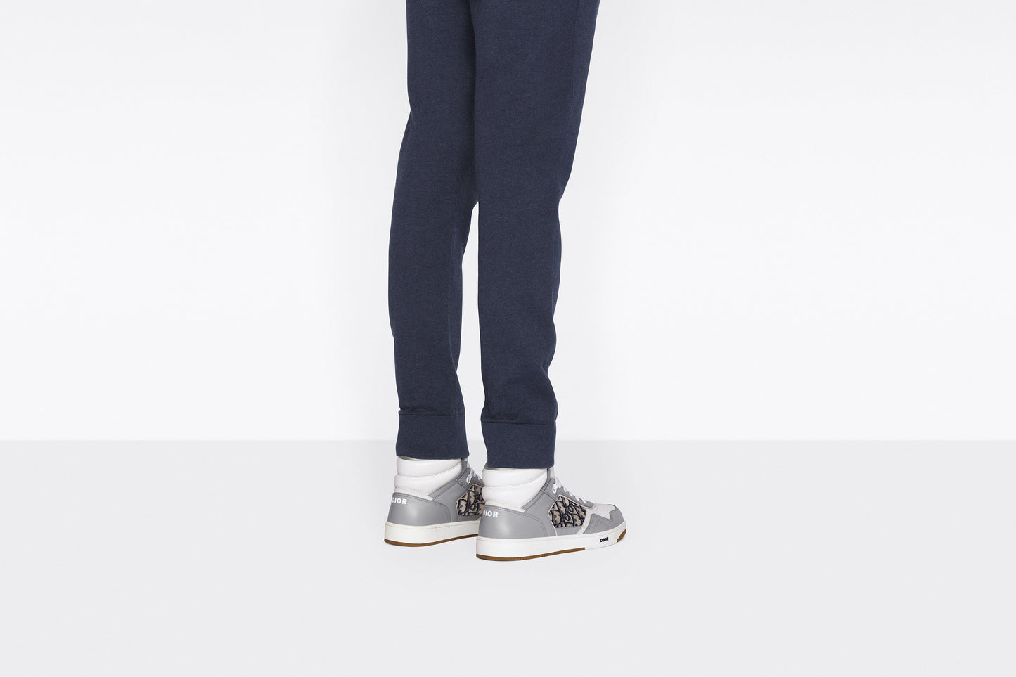 B27 High-Top Sneaker • Gray and White Smooth Calfskin with Beige and Black Dior Oblique Jacquard