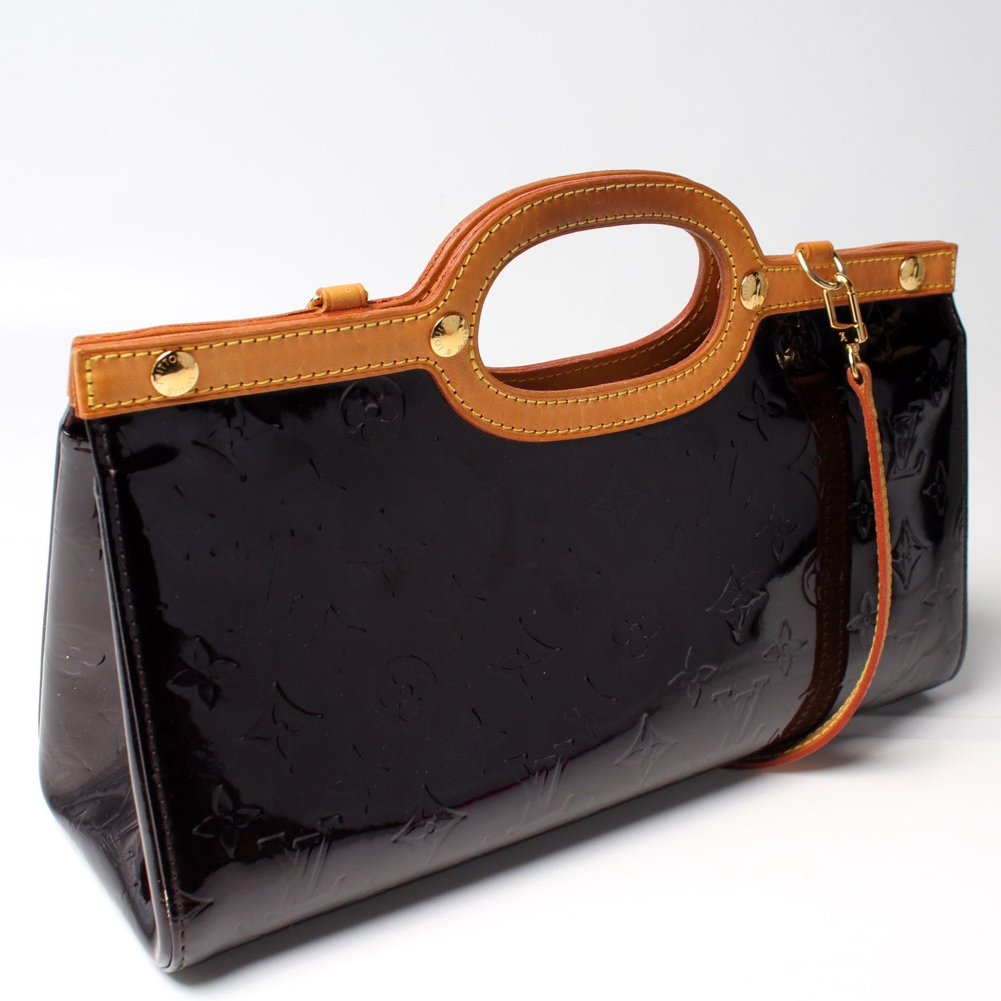 Roxbury Drive Vernis