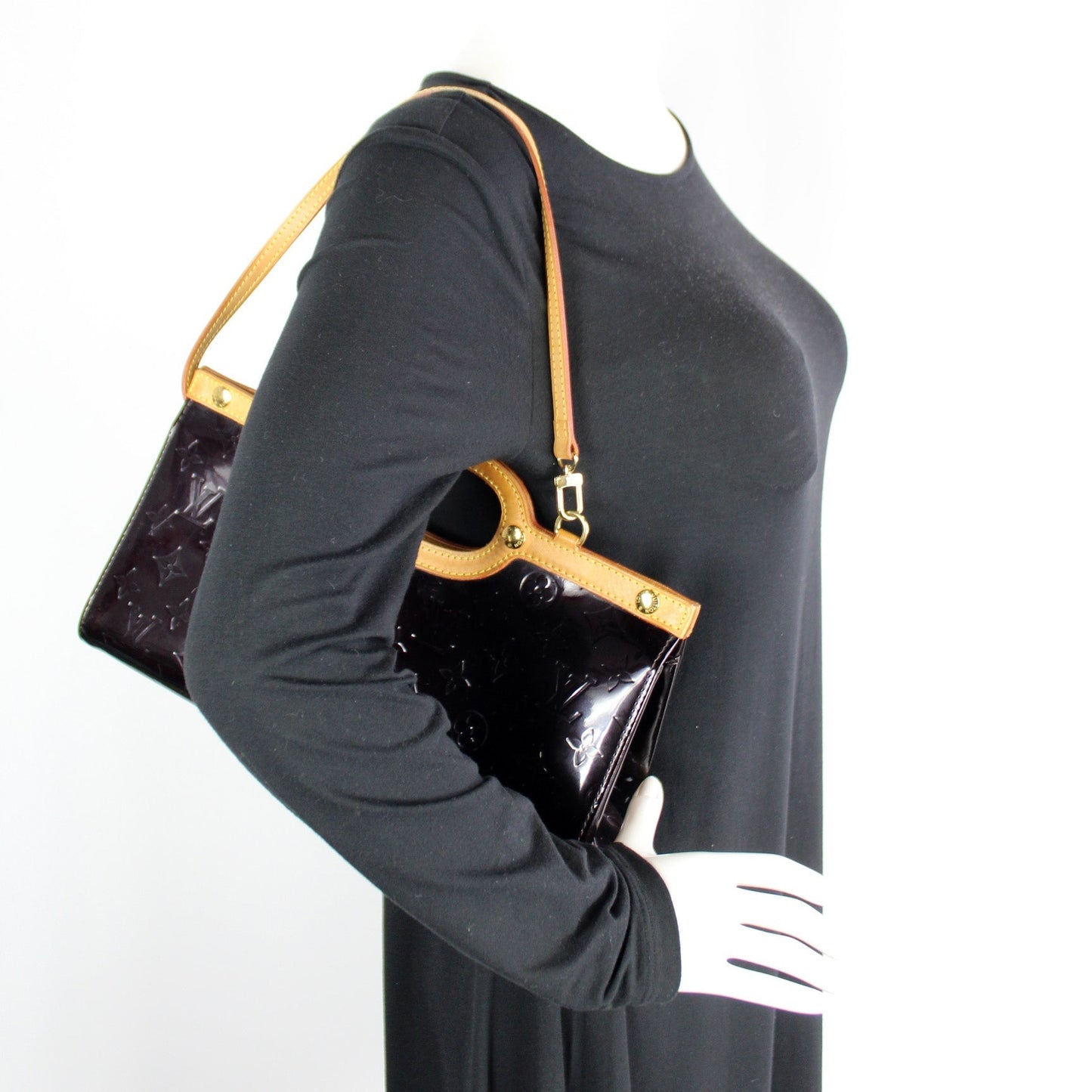 Roxbury Drive Vernis