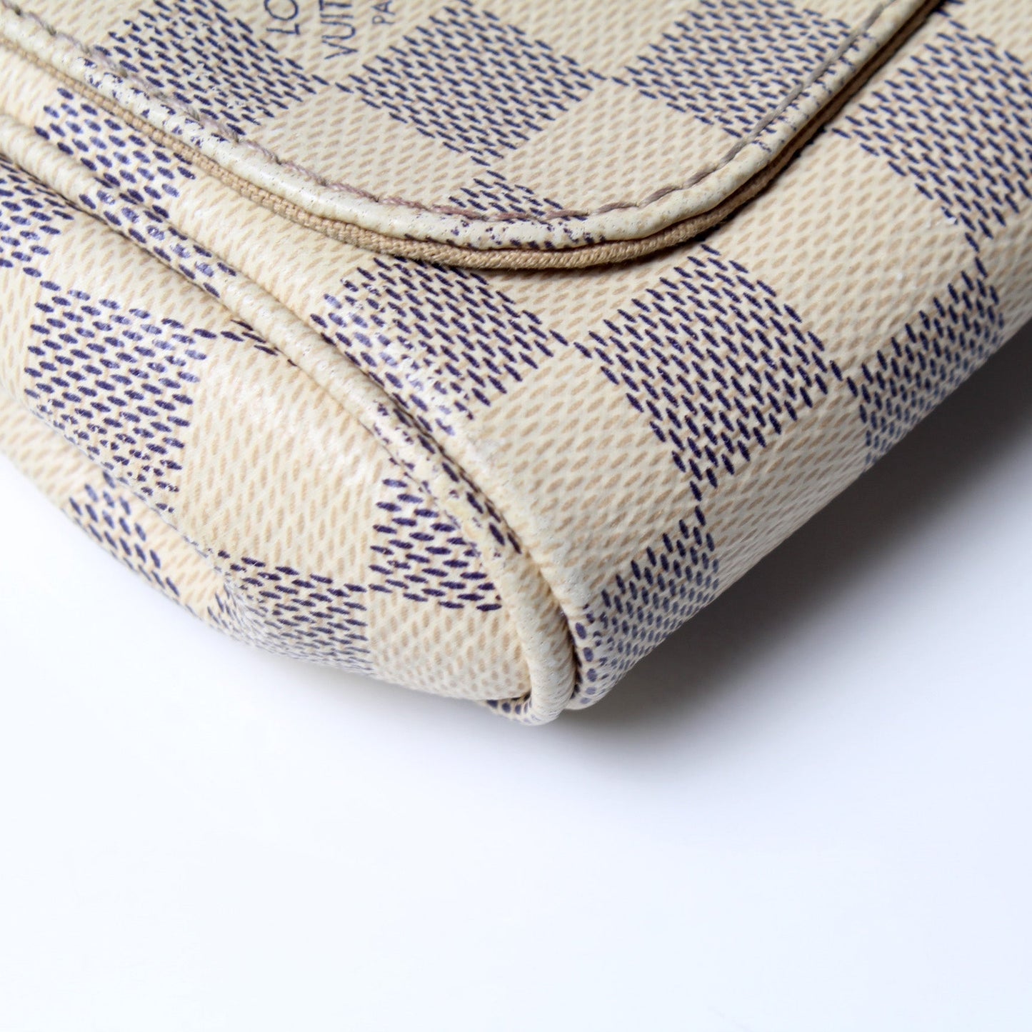 hold - Favorite PM Damier Azur