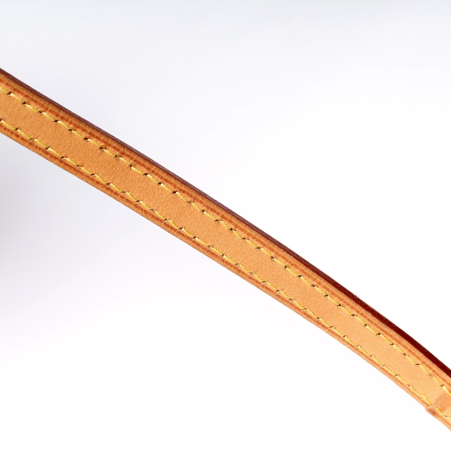 Roxbury Drive Vernis