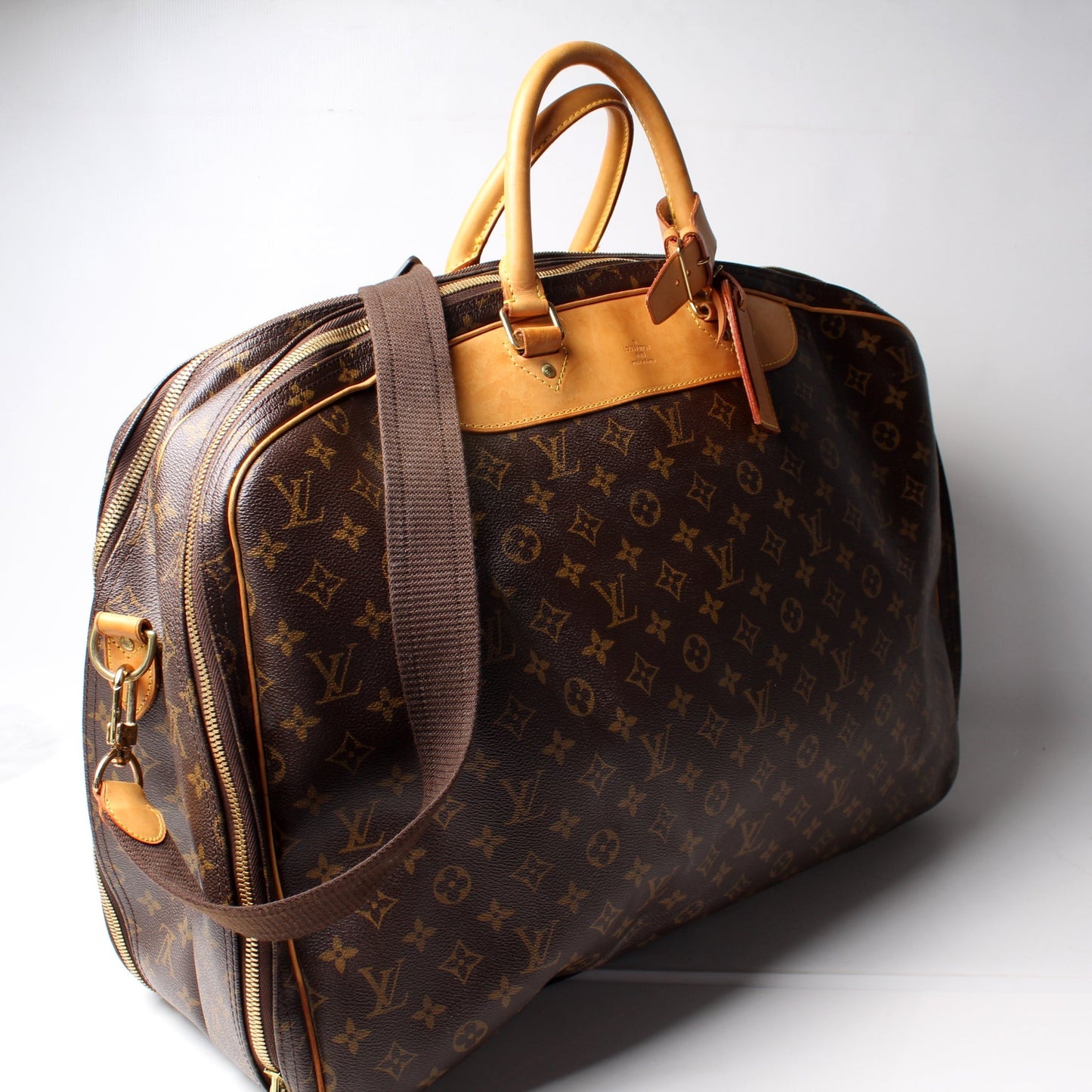 Alize 2 Compartment Monogram