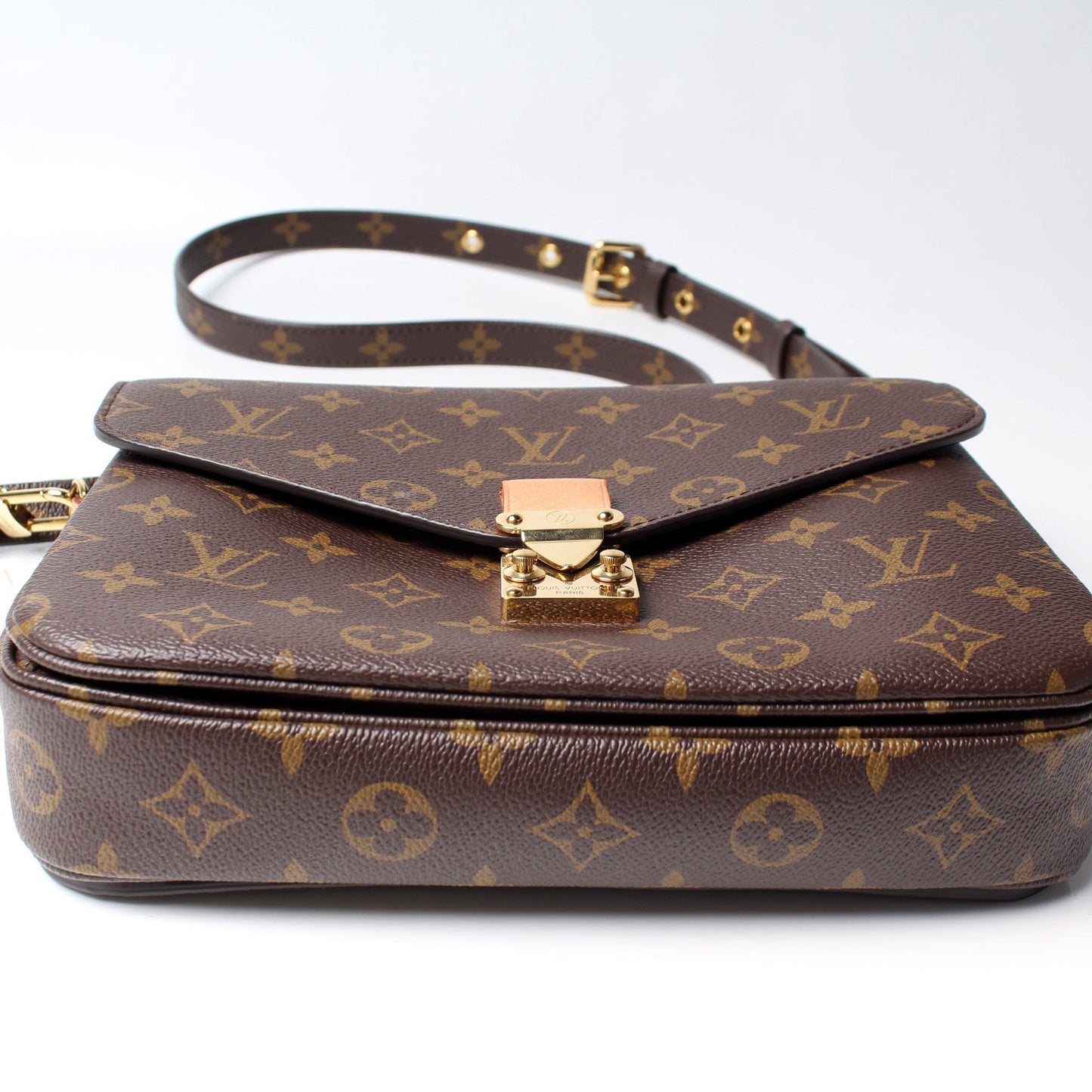 Pochette Metis Monogram