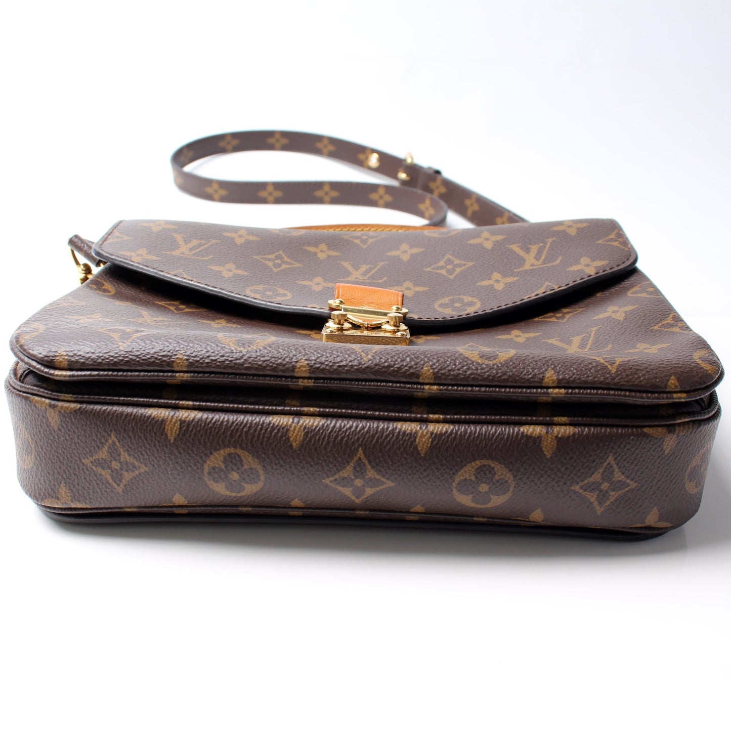 Pochette Metis Monogram