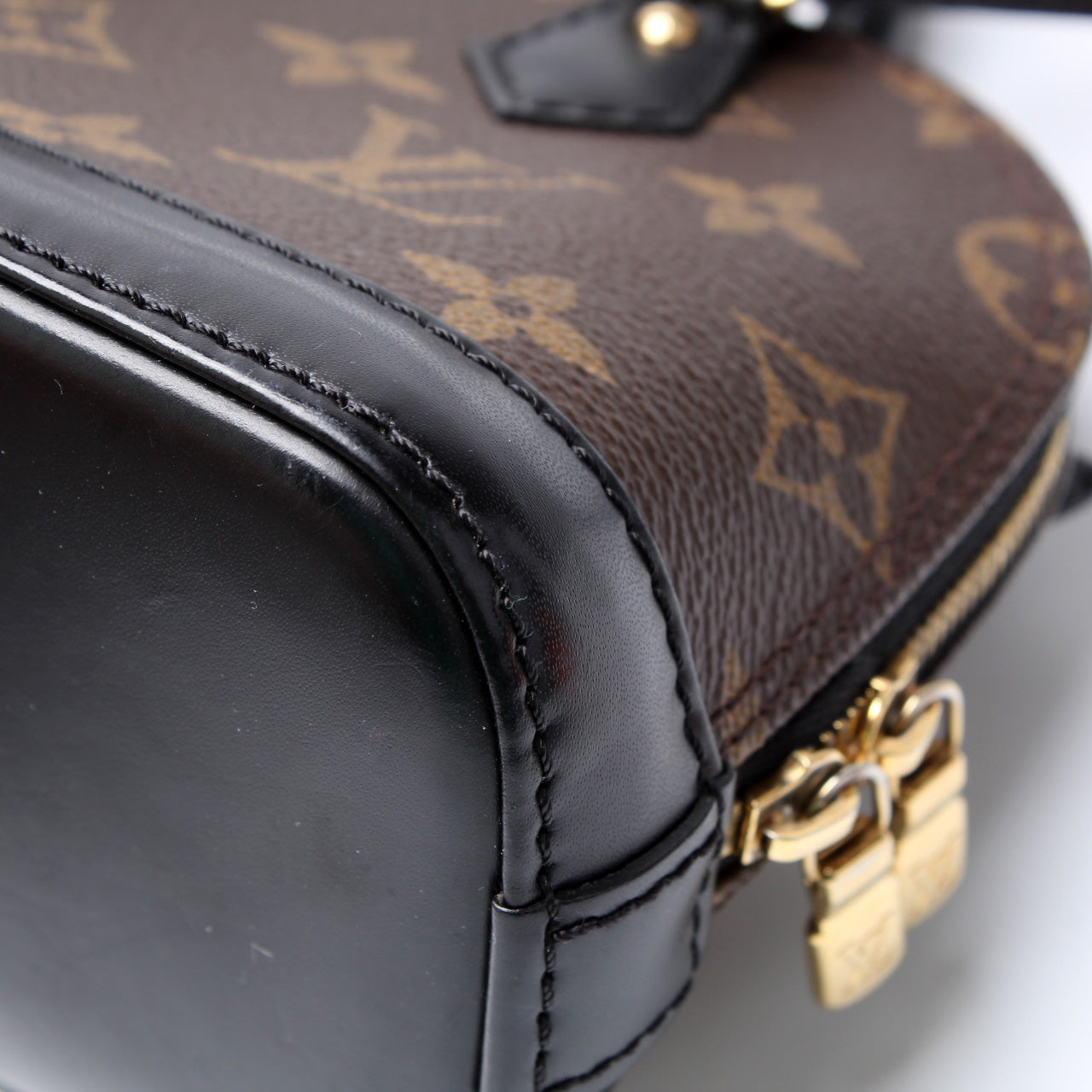 Alma Nano Lovely Bird Monogram