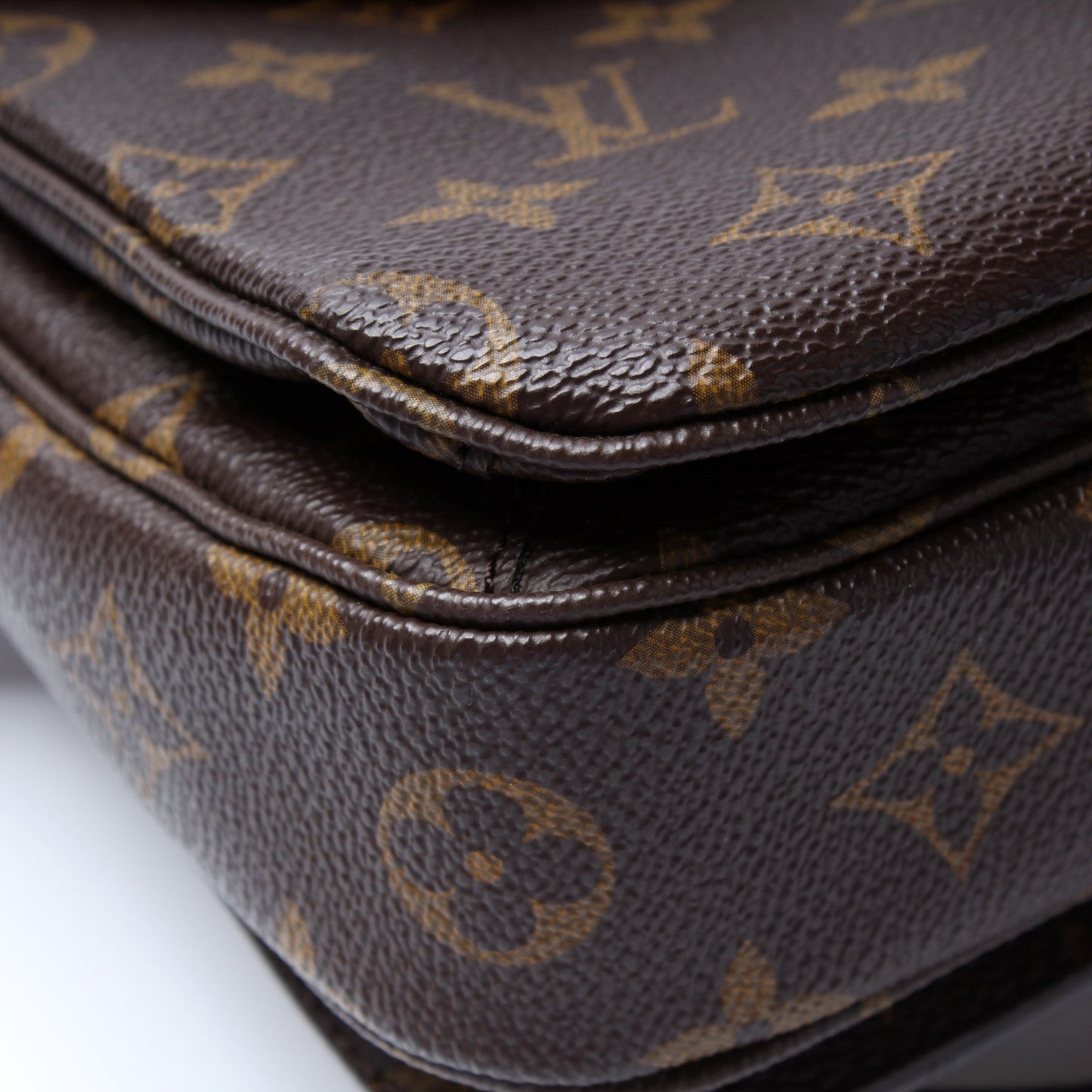 Pochette Metis Monogram