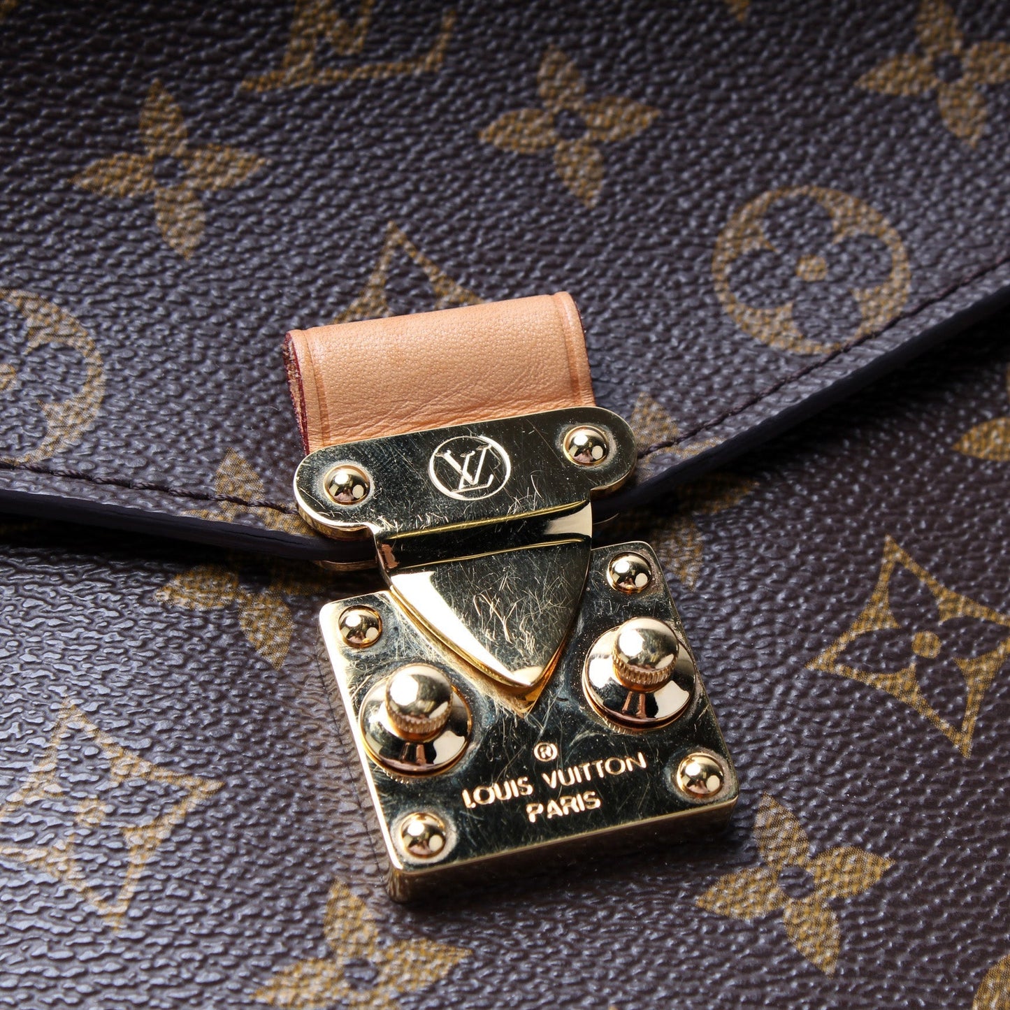 Pochette Metis Monogram