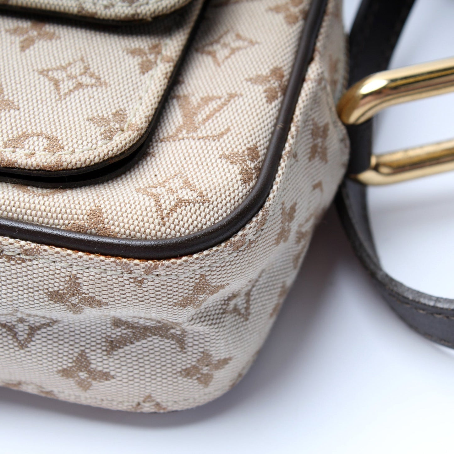 Juliette Mini Lin Crossbody