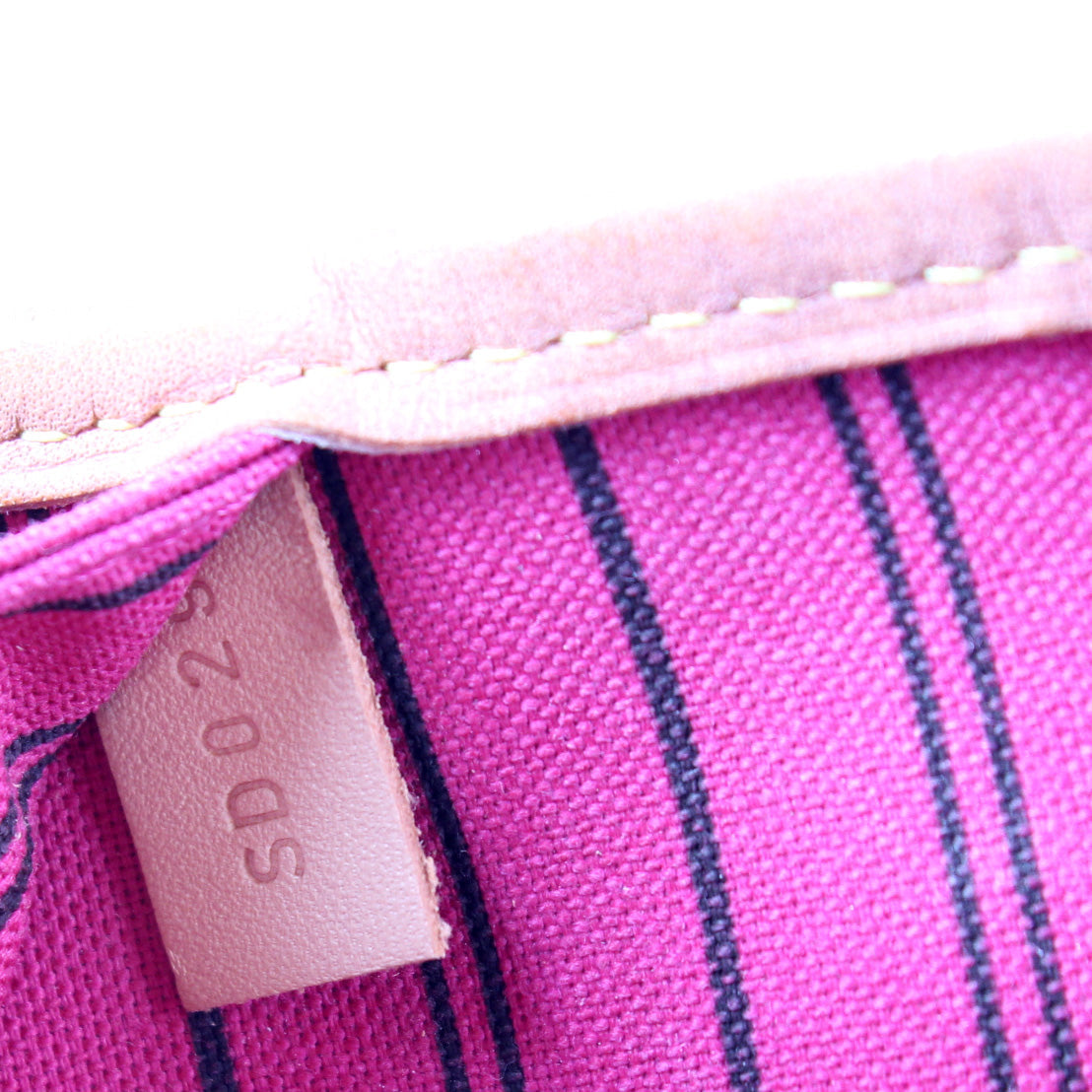 Neverfull MM Monogram