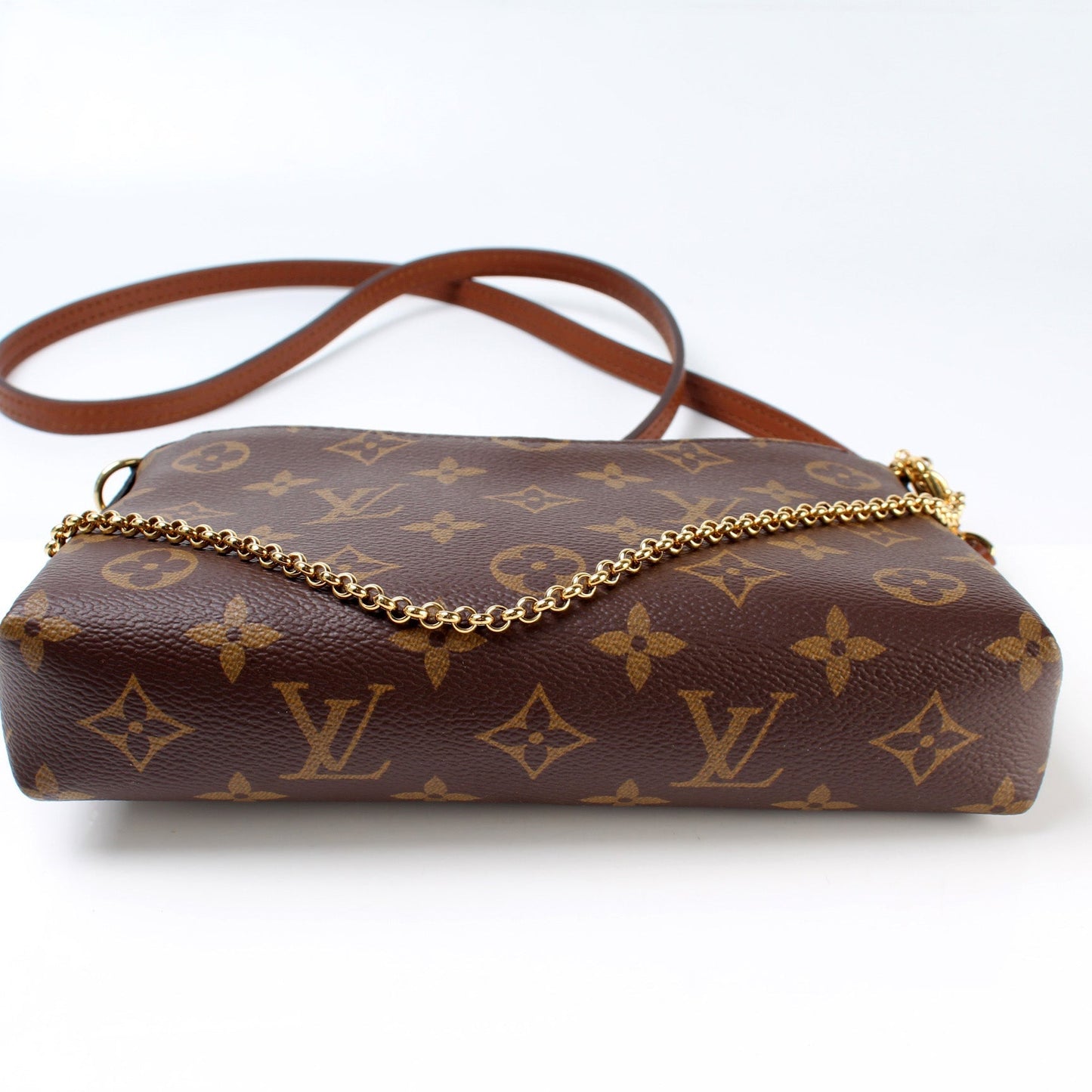Pallas Clutch Monogram